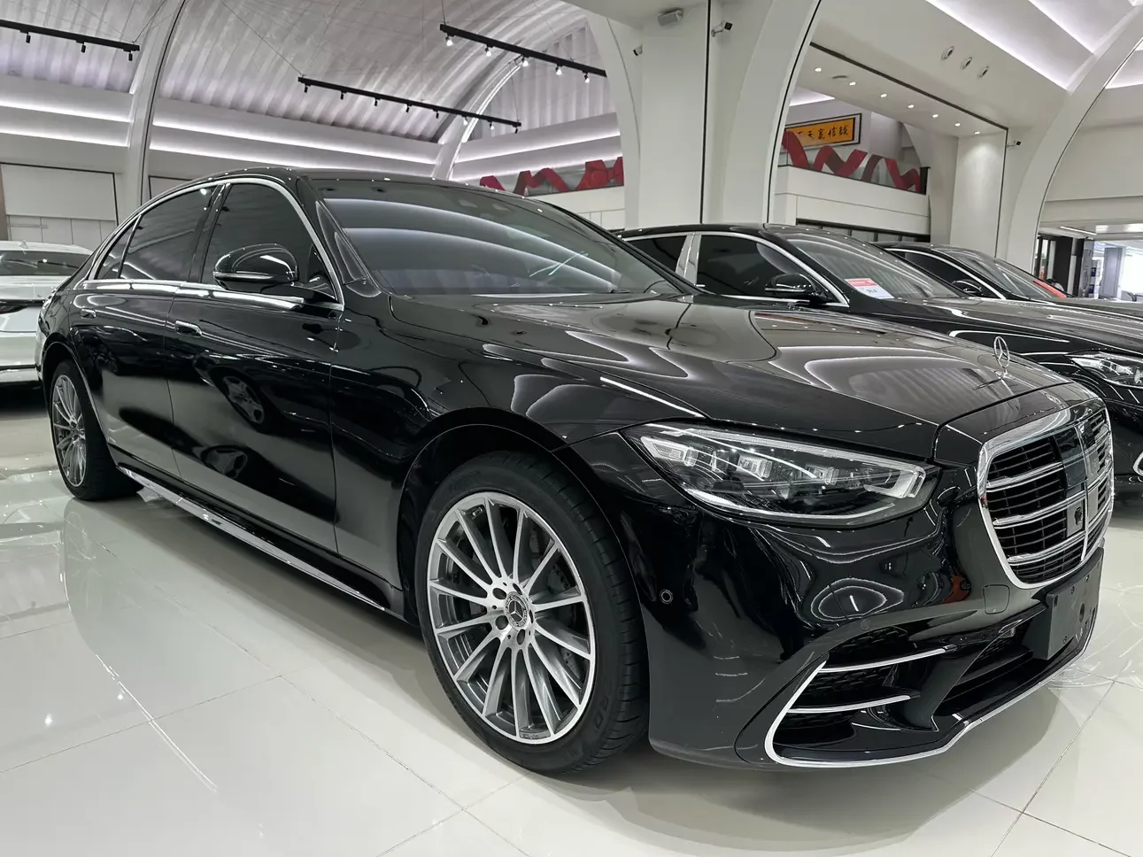 Mercedes-Benz S Class