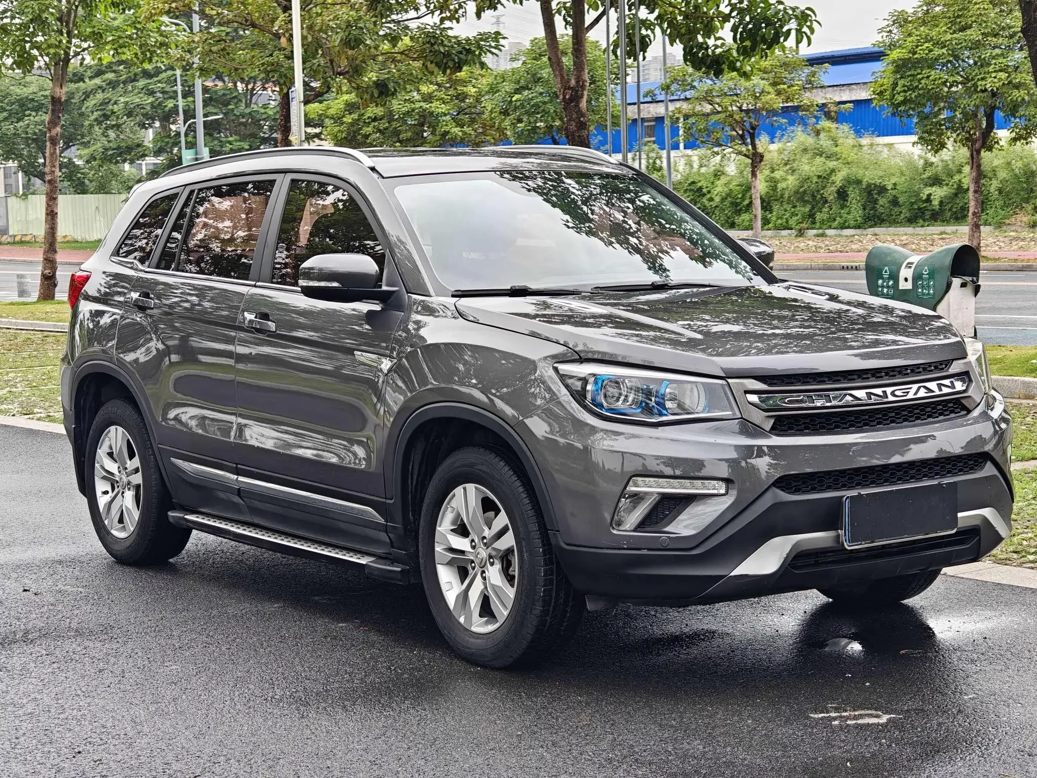 Changan CS75