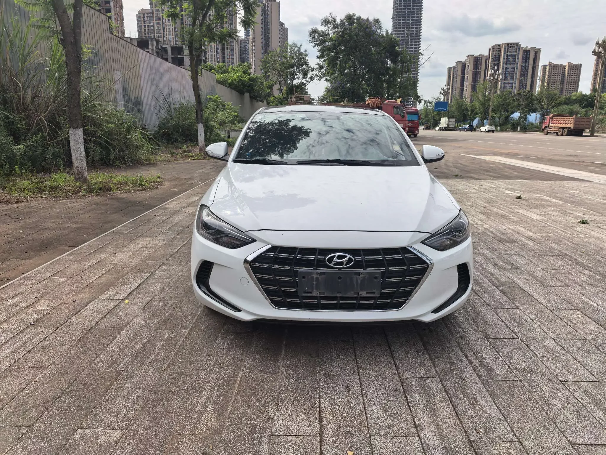 Hyundai lead