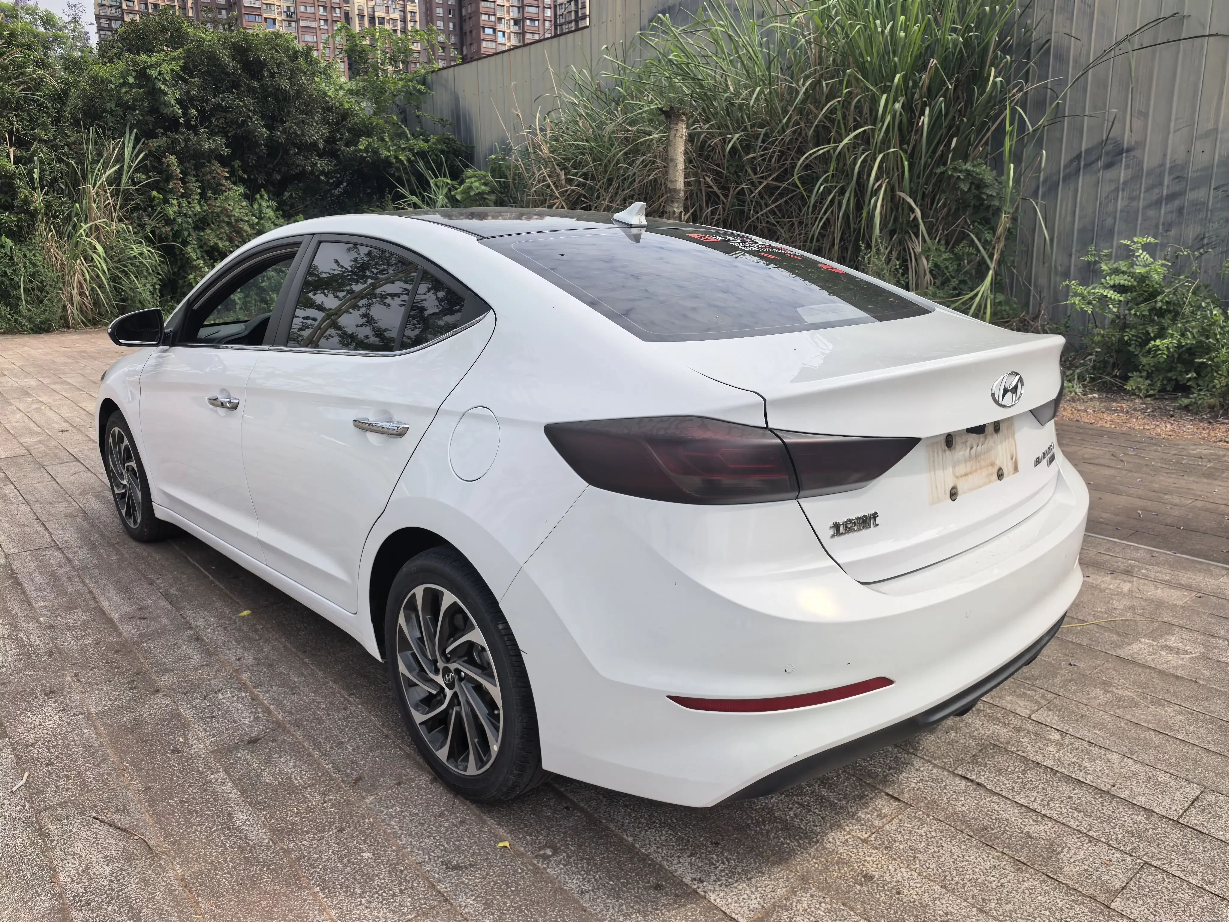 Hyundai lead