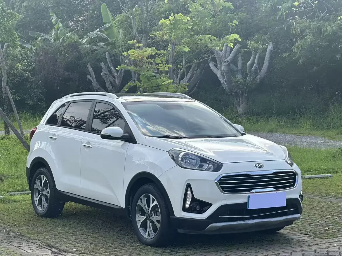 Kia Run proudly