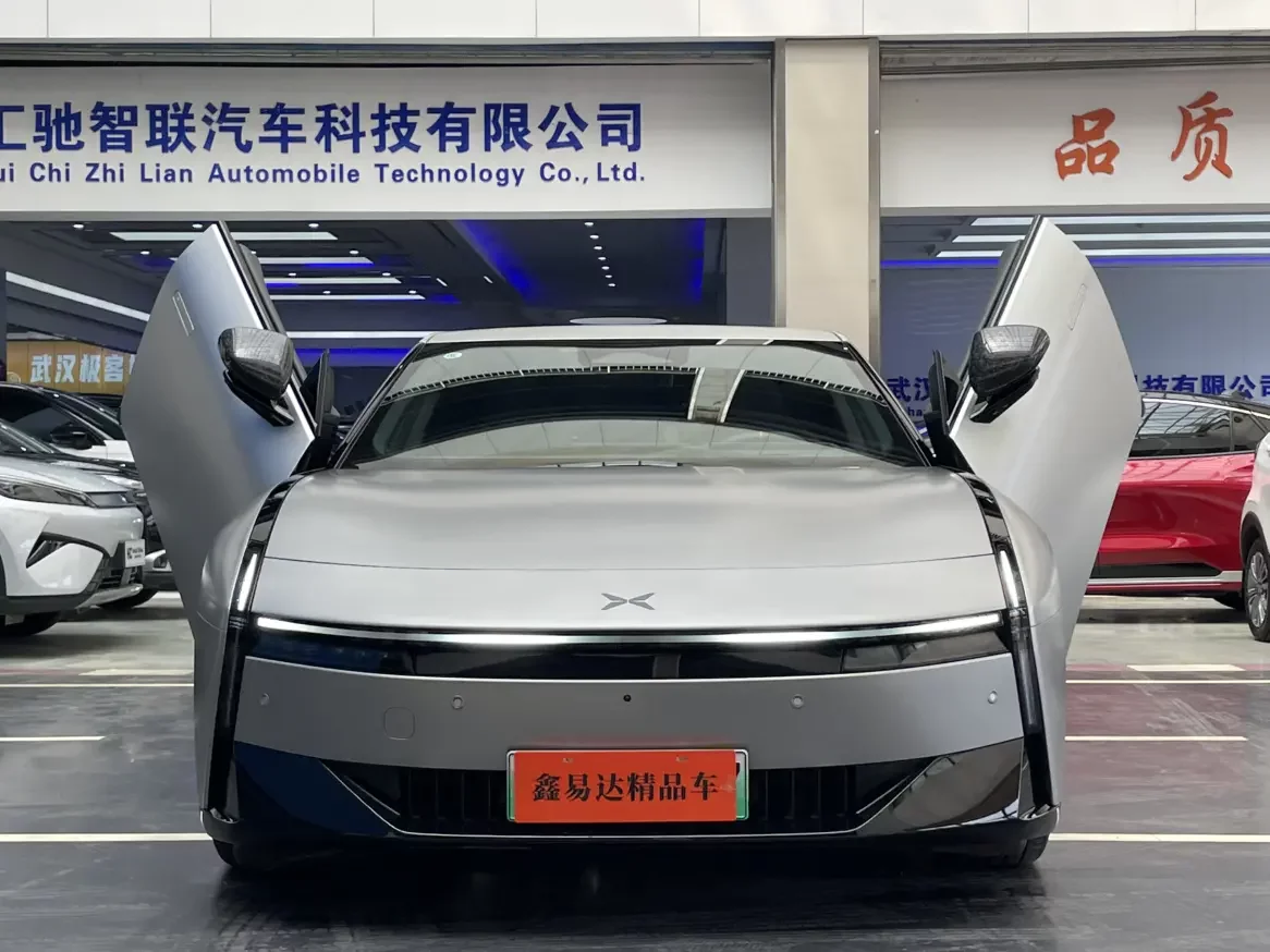 Xpeng P7
