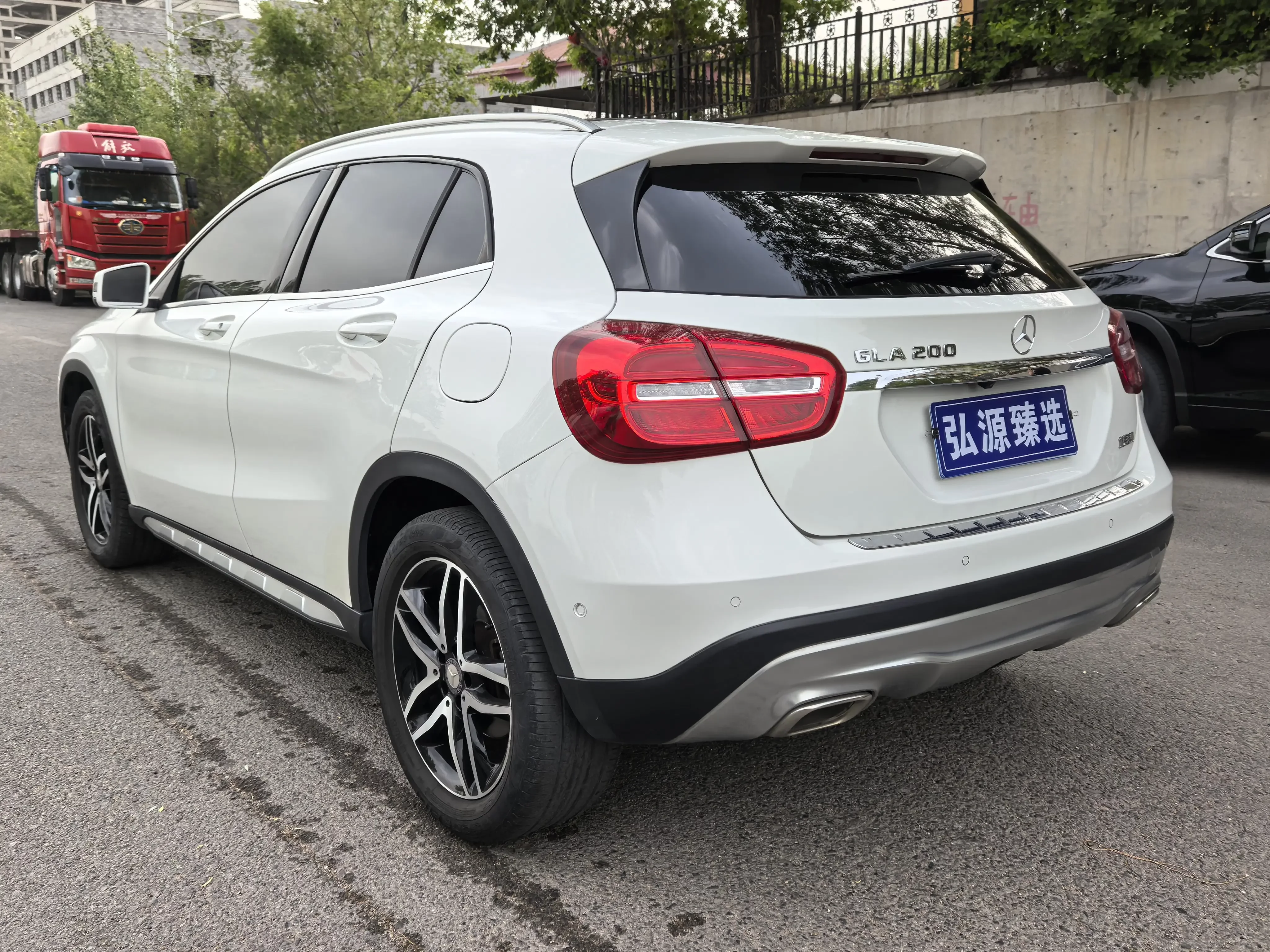 Mercedes-Benz GLA