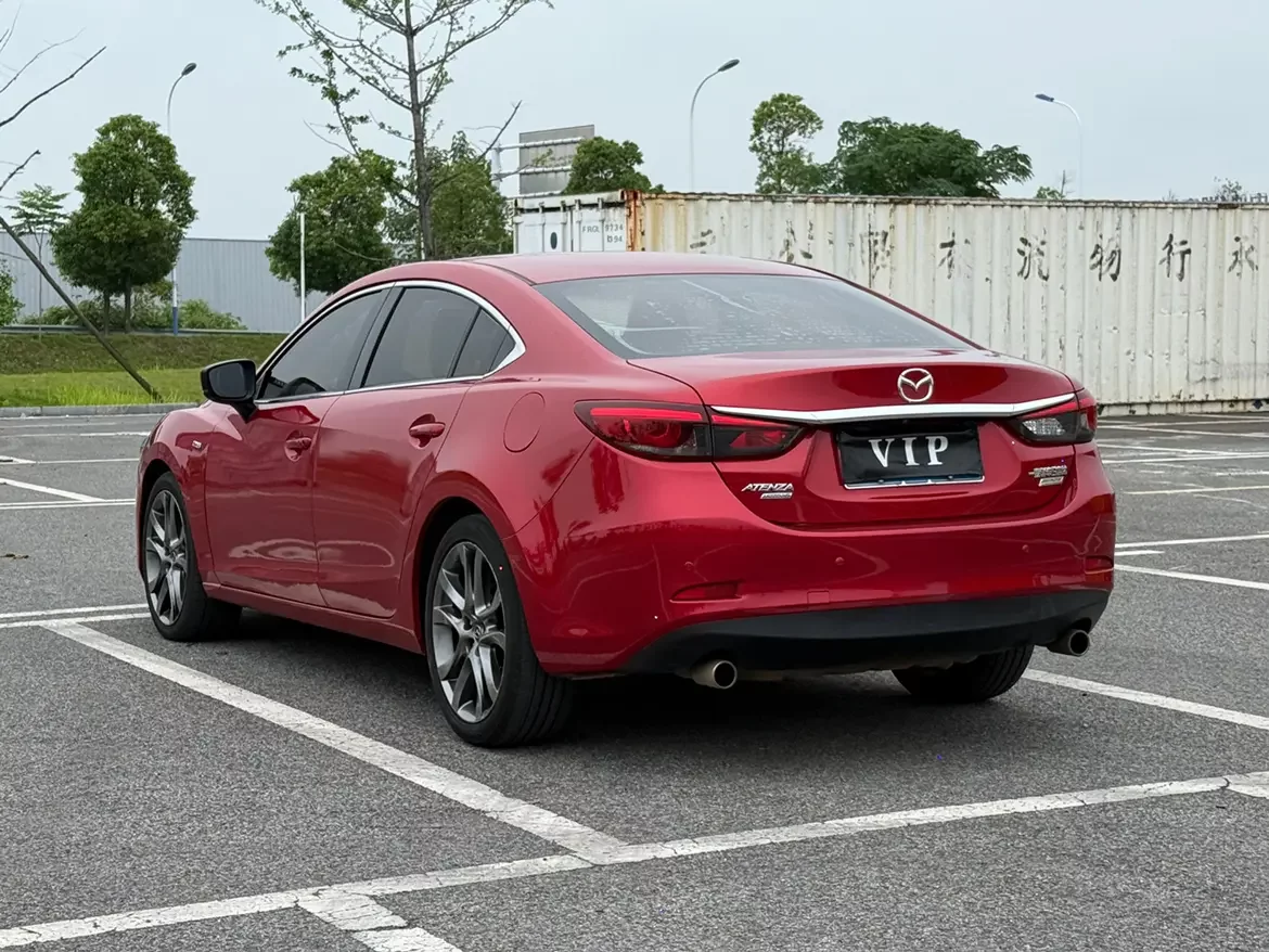 Mazda Atenza