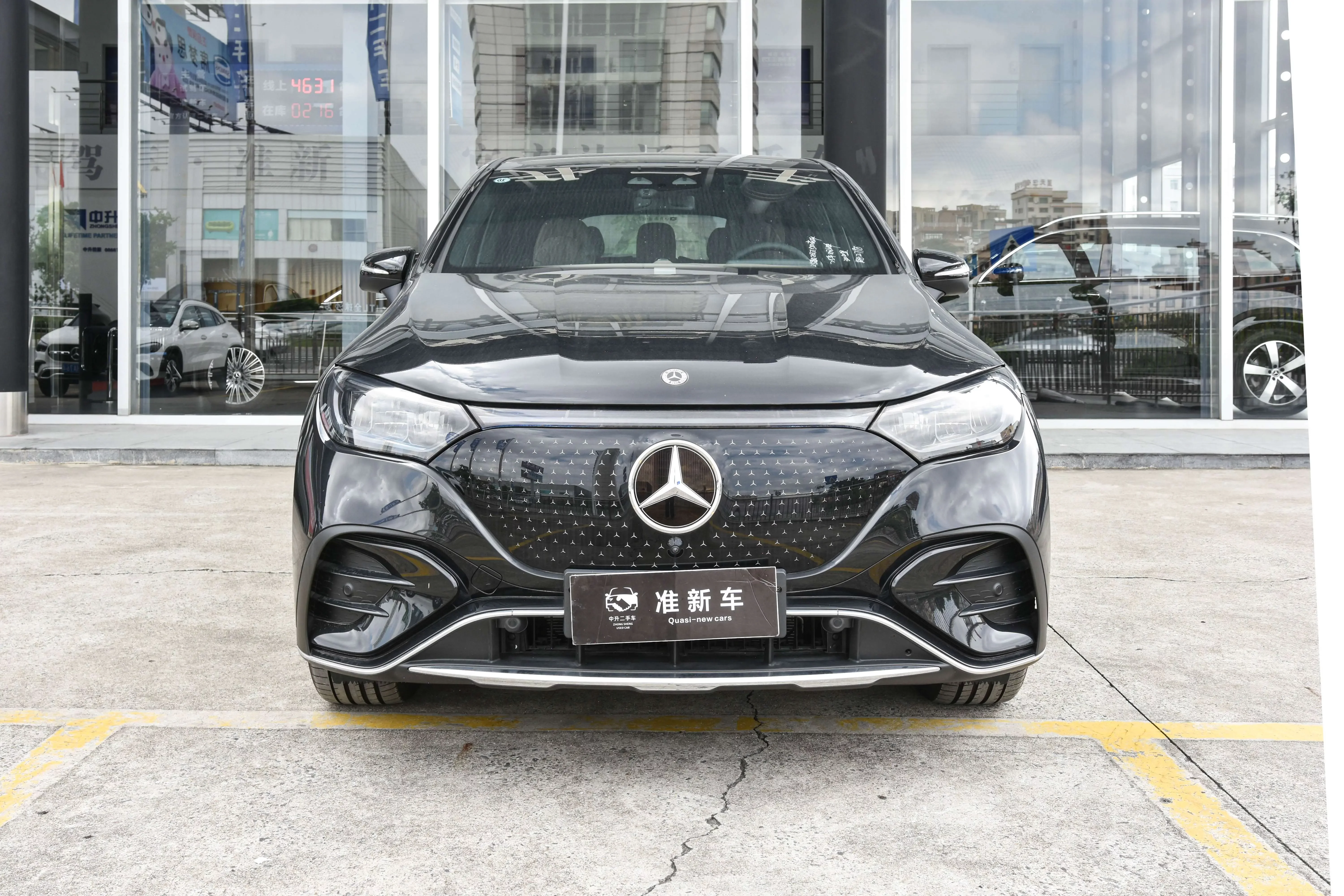 Mercedes-Benz EQE SUV