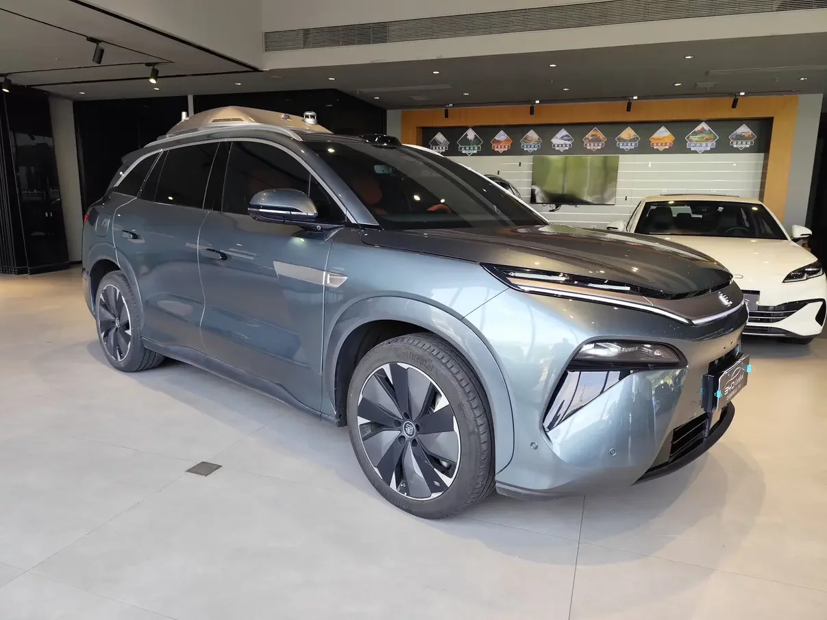BYD Tang L DM