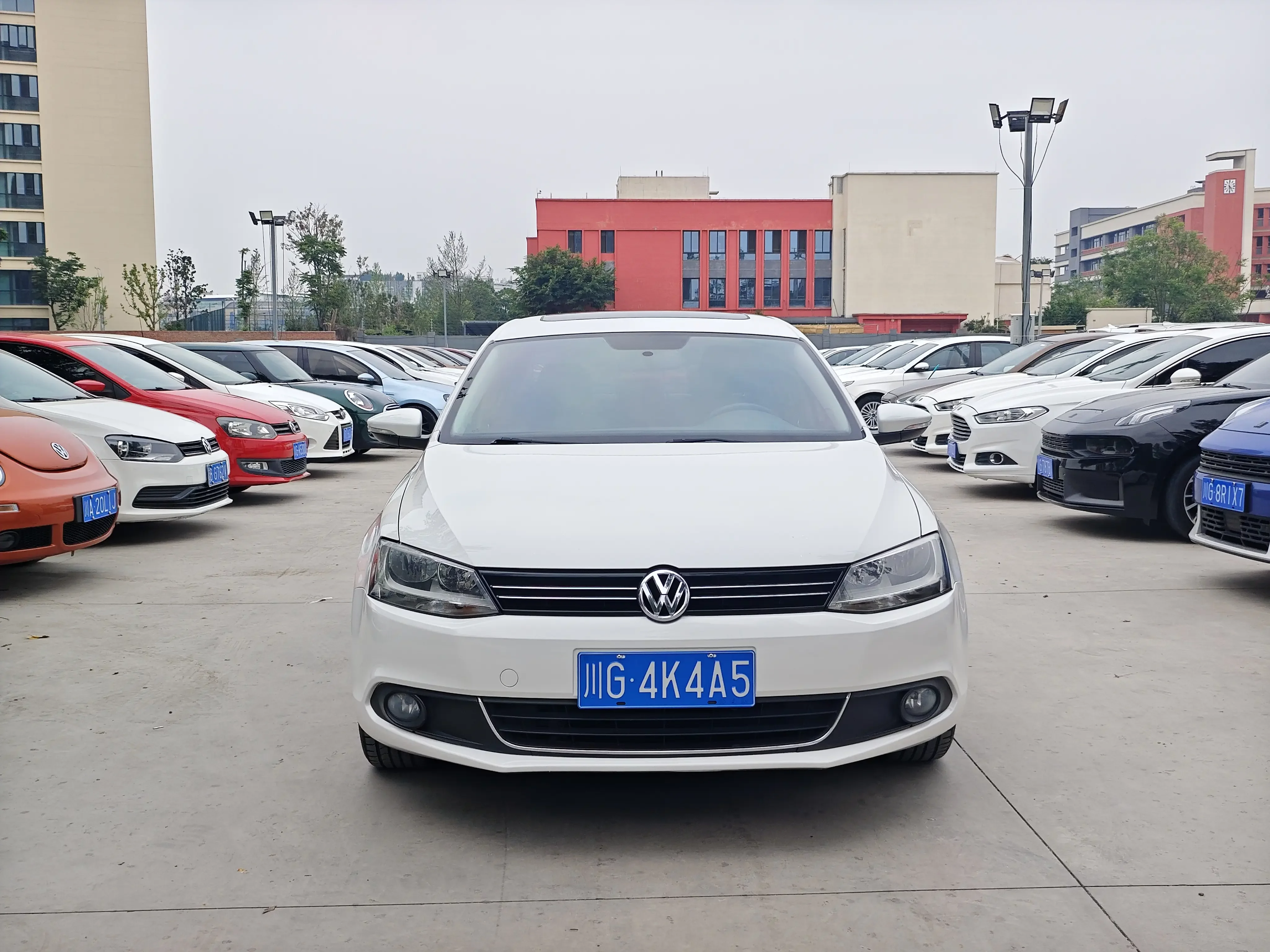 Volkswagen Sagitar