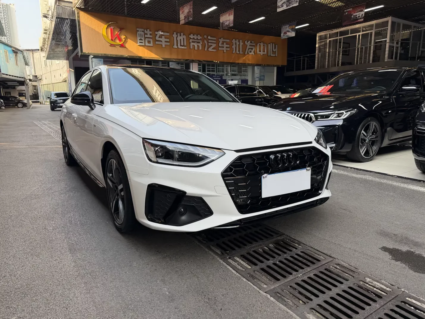 Audi A4L