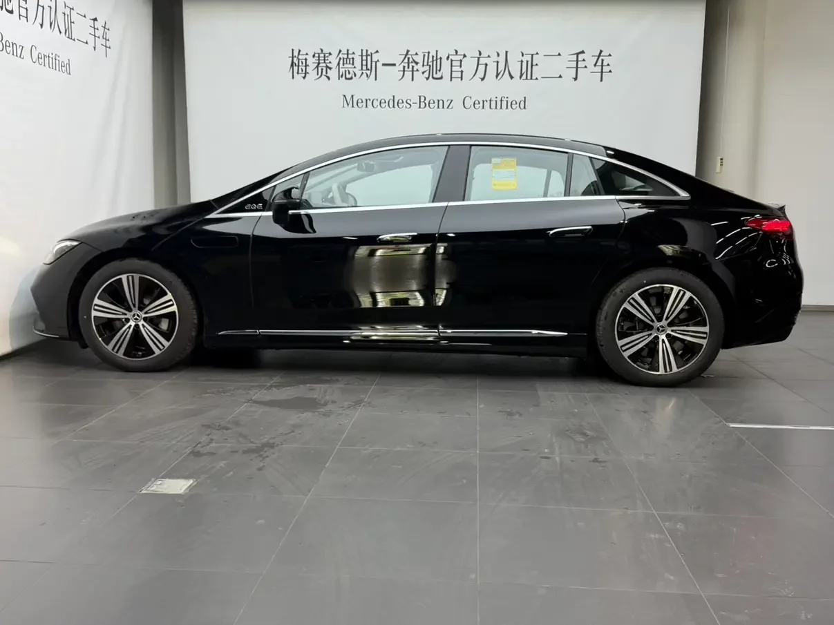 Mercedes-Benz EQE
