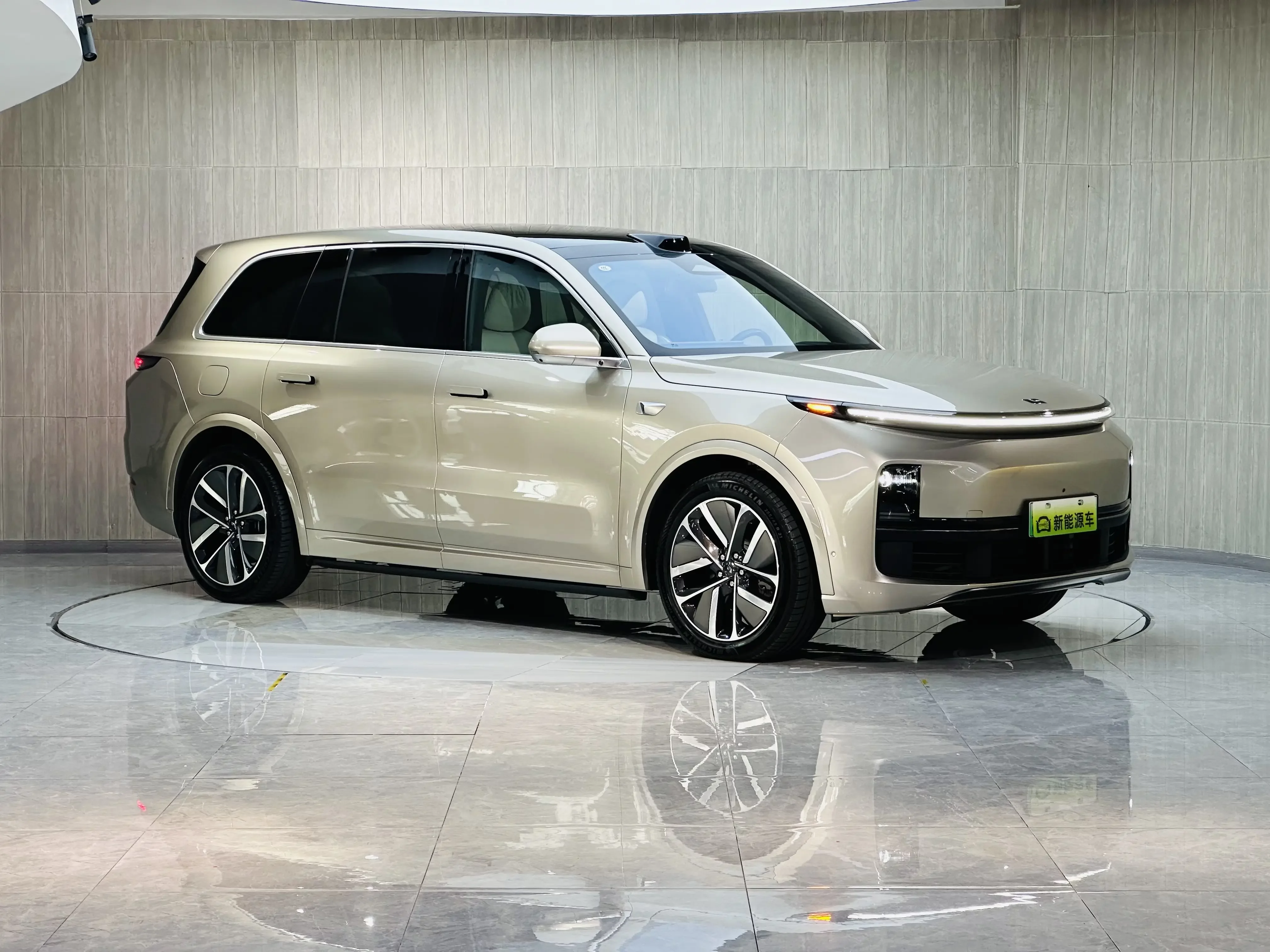 Lixiang L9