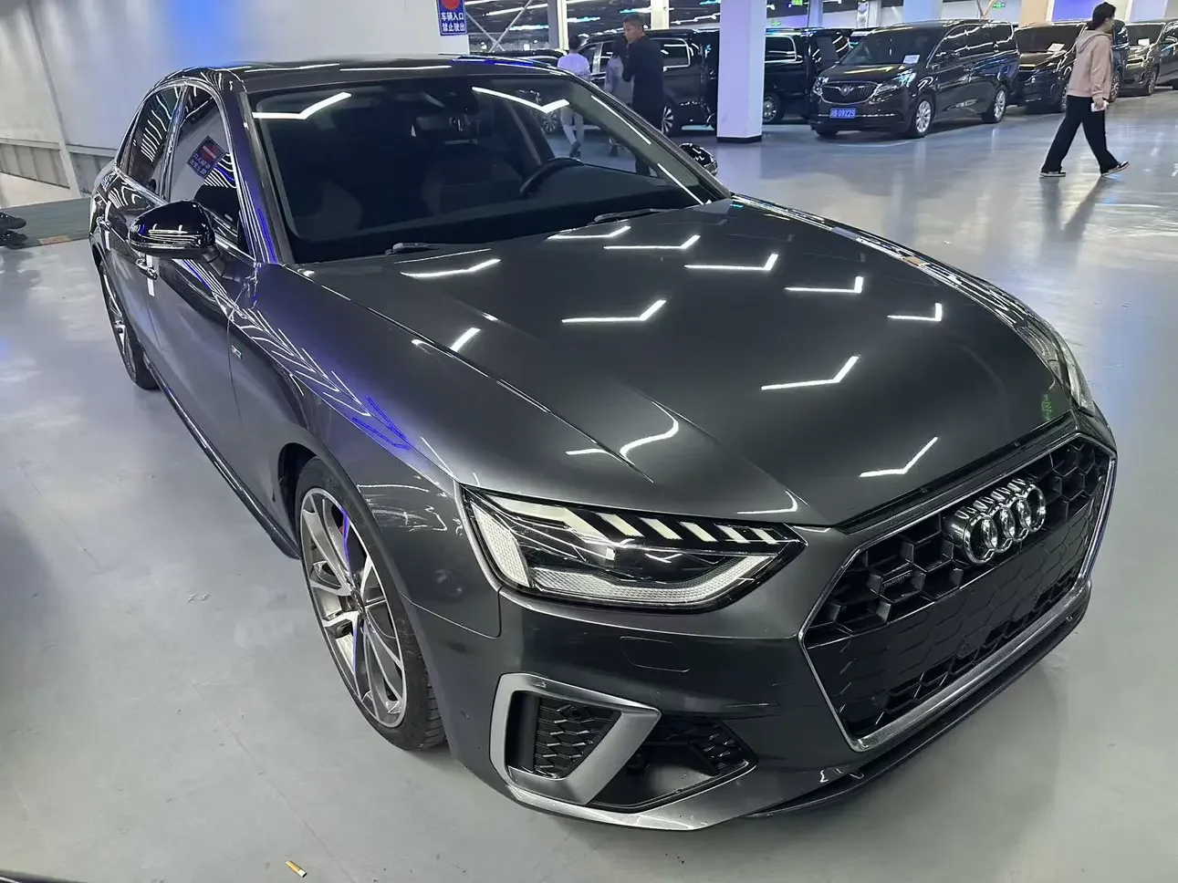 Audi A4L