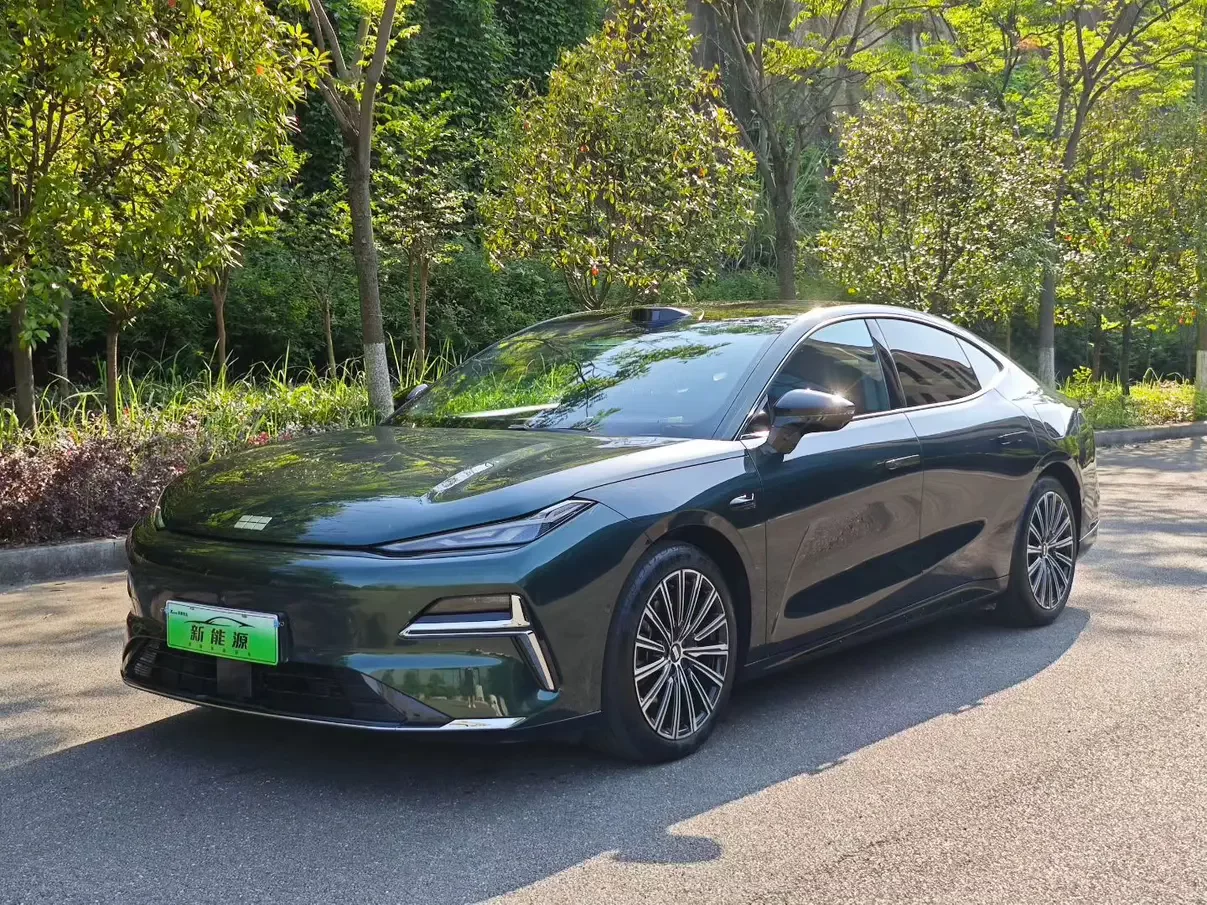 Geely Galaxy Star 8 PHEV