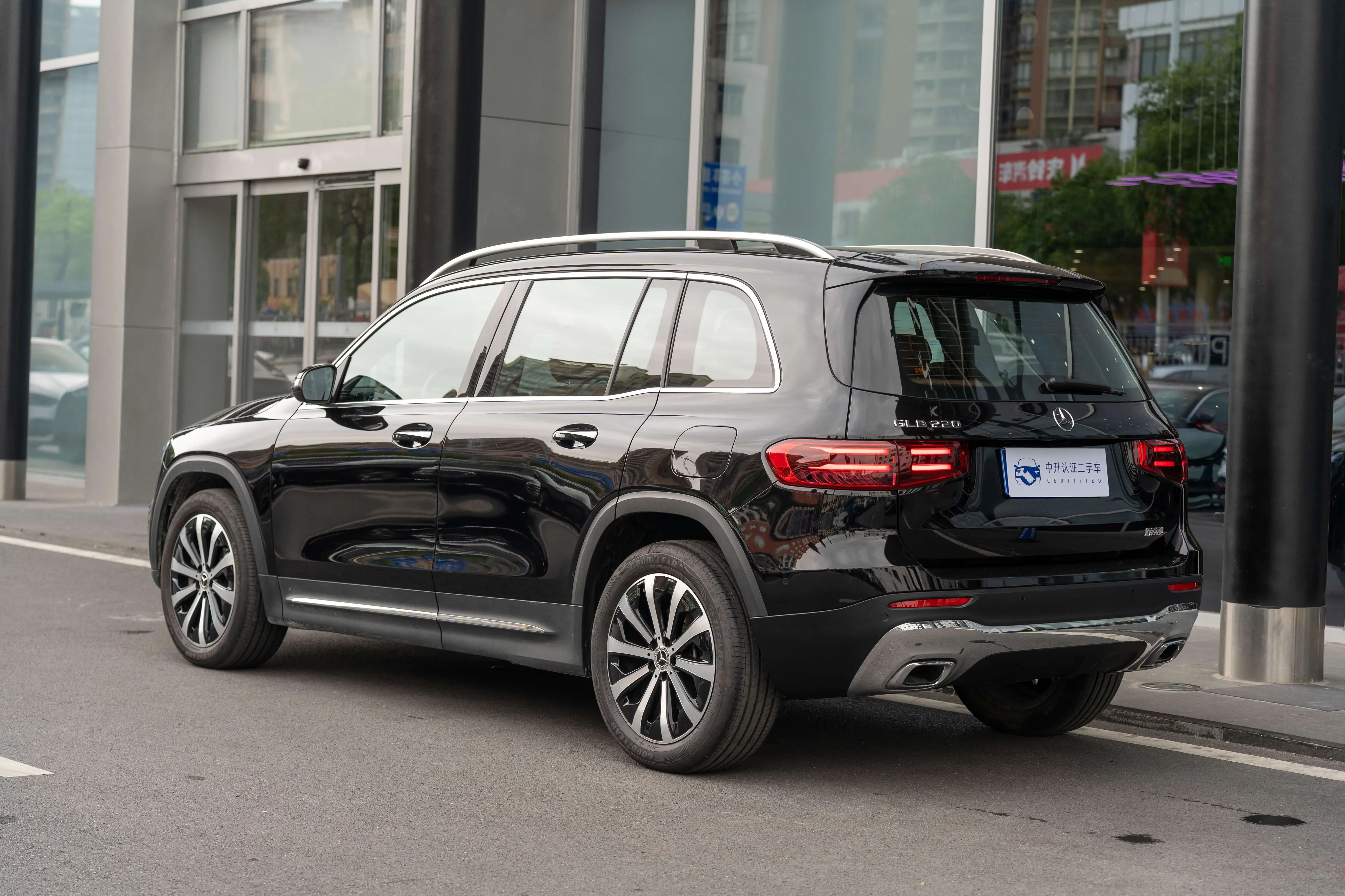 Mercedes-Benz GLB