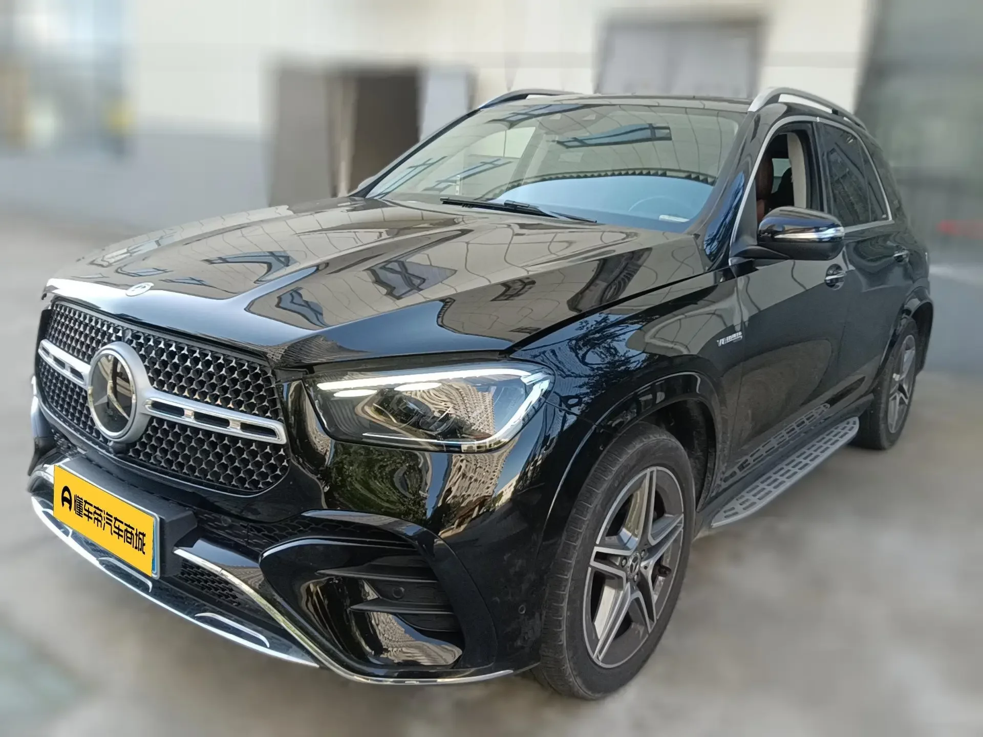 Mercedes-Benz GLE (Imported)