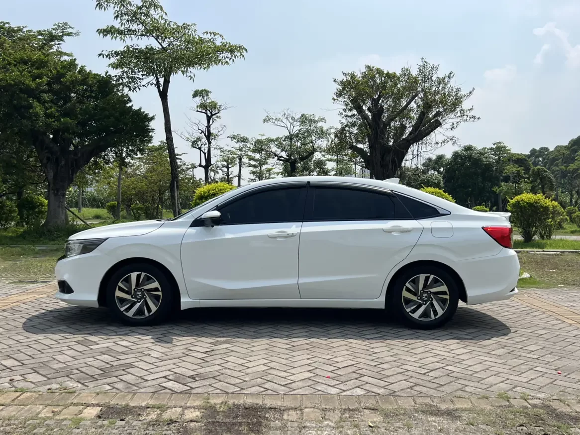 Honda Crider