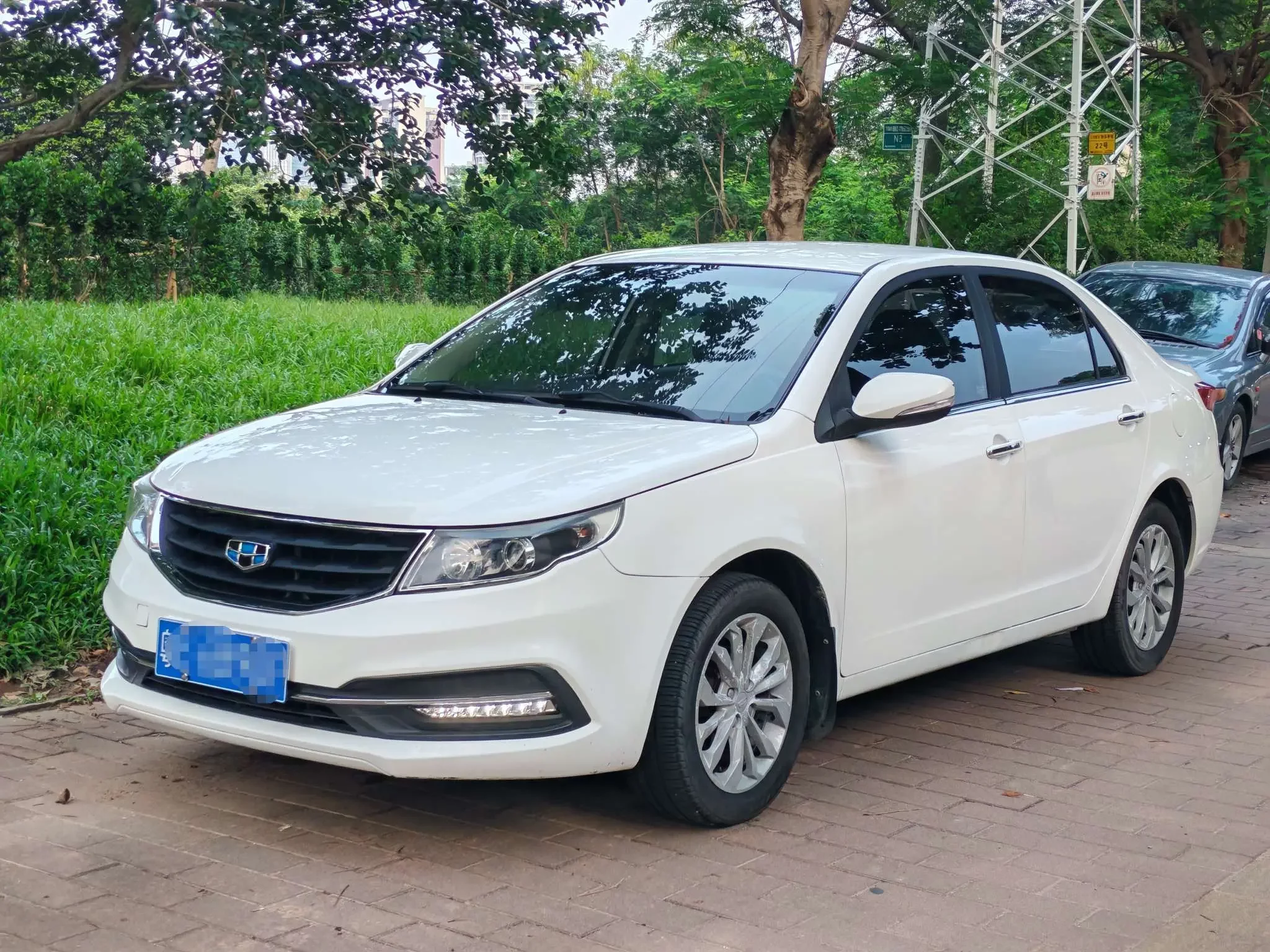Geely Vision
