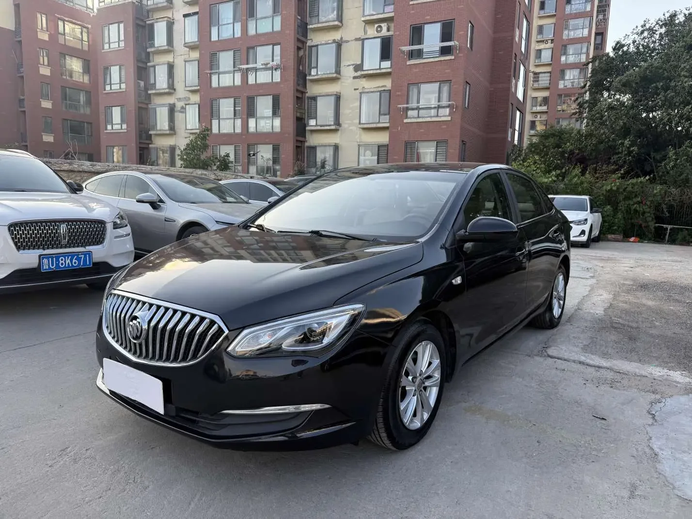 Buick Yinglang