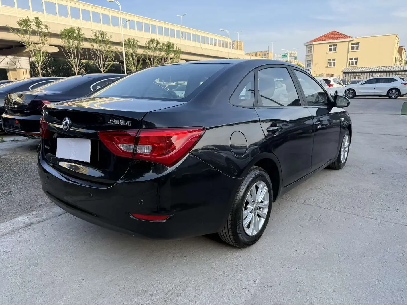 Buick Yinglang
