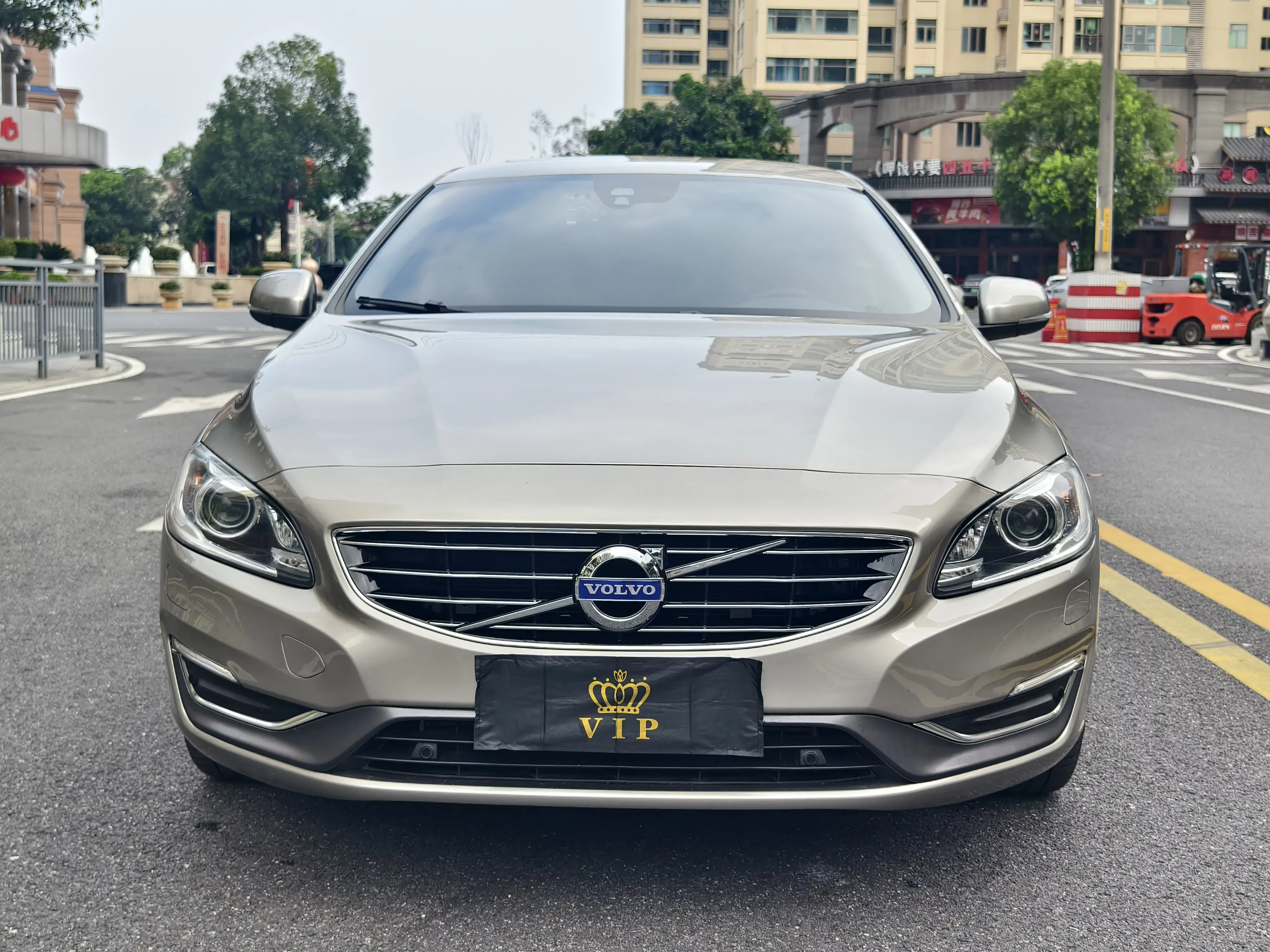 Volvo S60