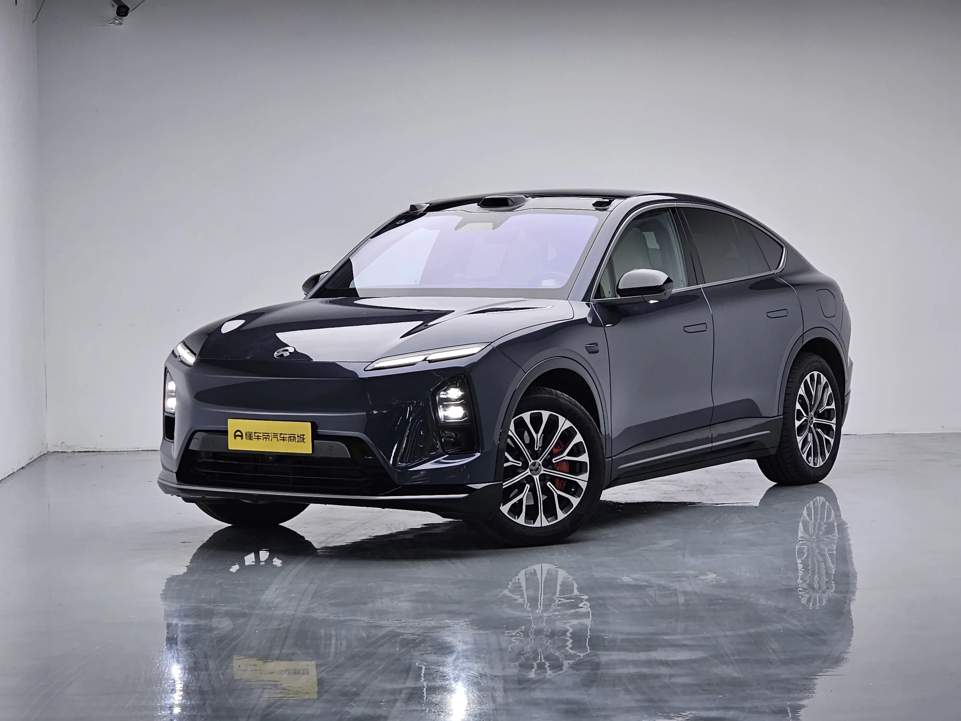 NIO EC6