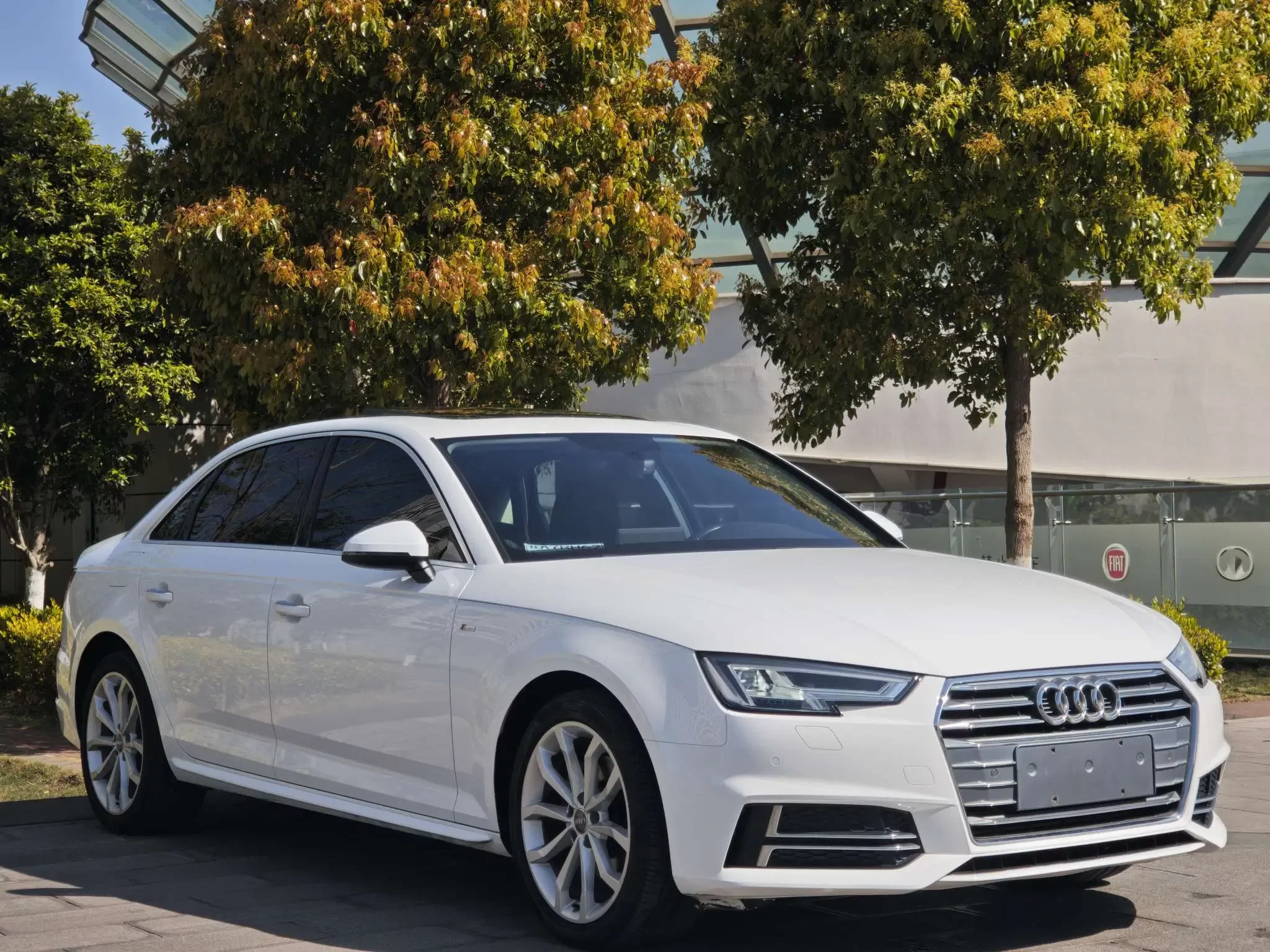 Audi A4L