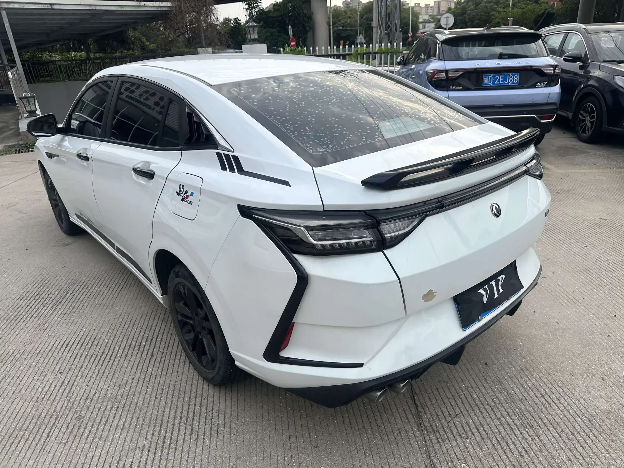 Dongfeng Yixuan