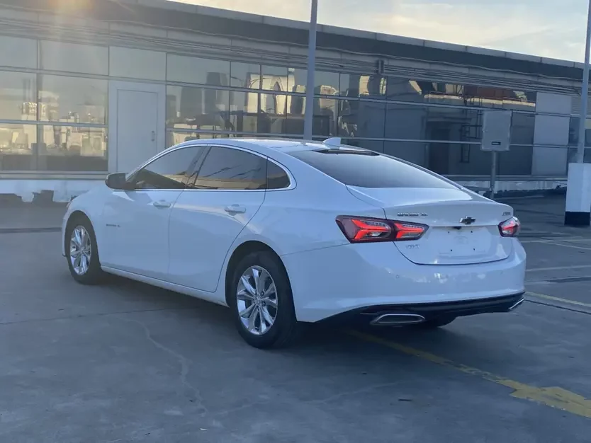 Chevrolet Malibu XL