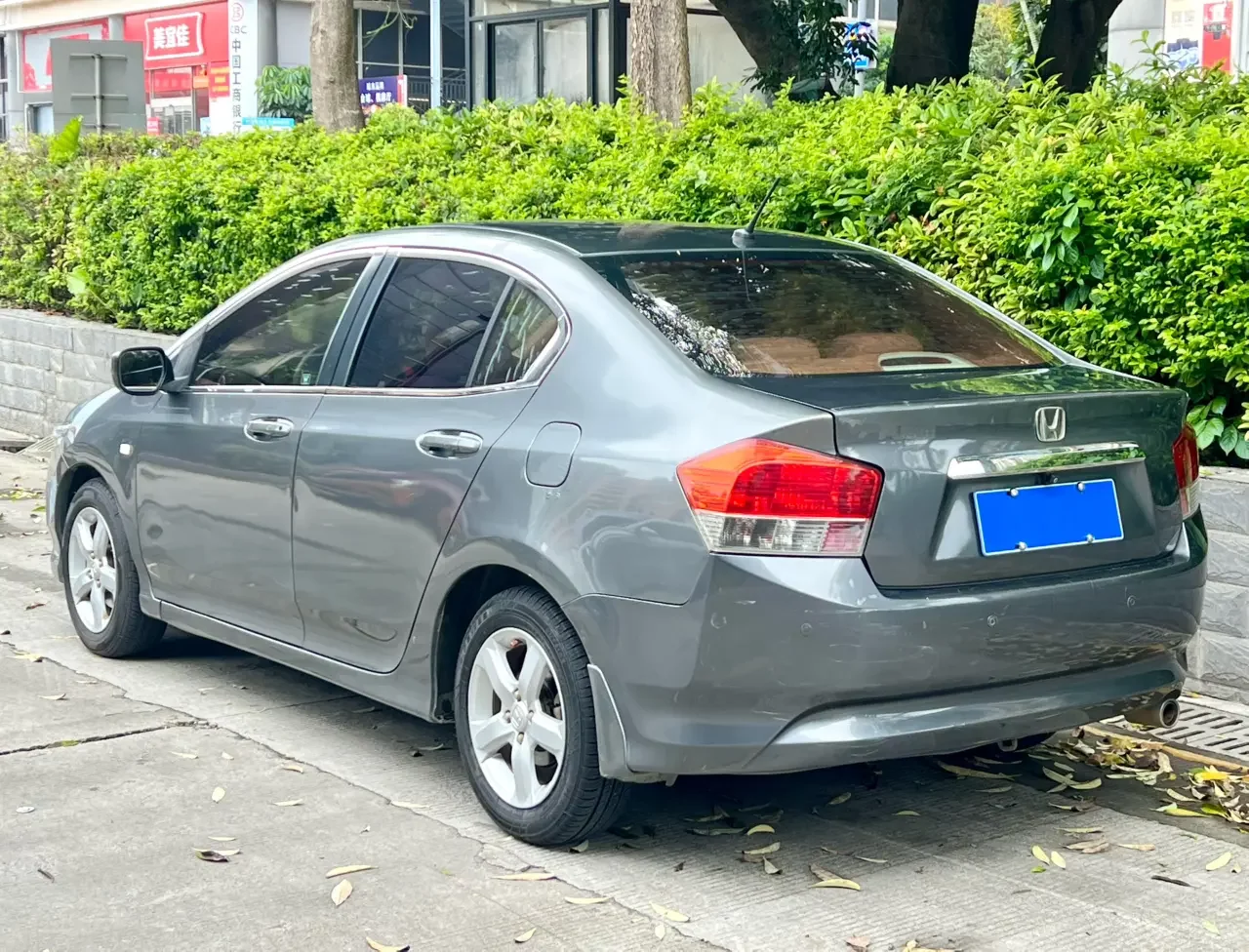 Honda Avant-garde classic