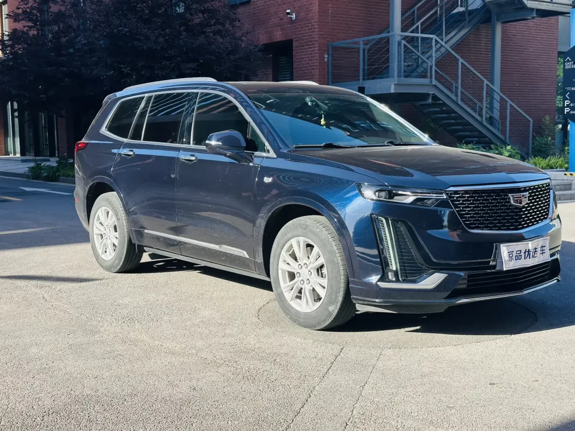 Cadillac XT6