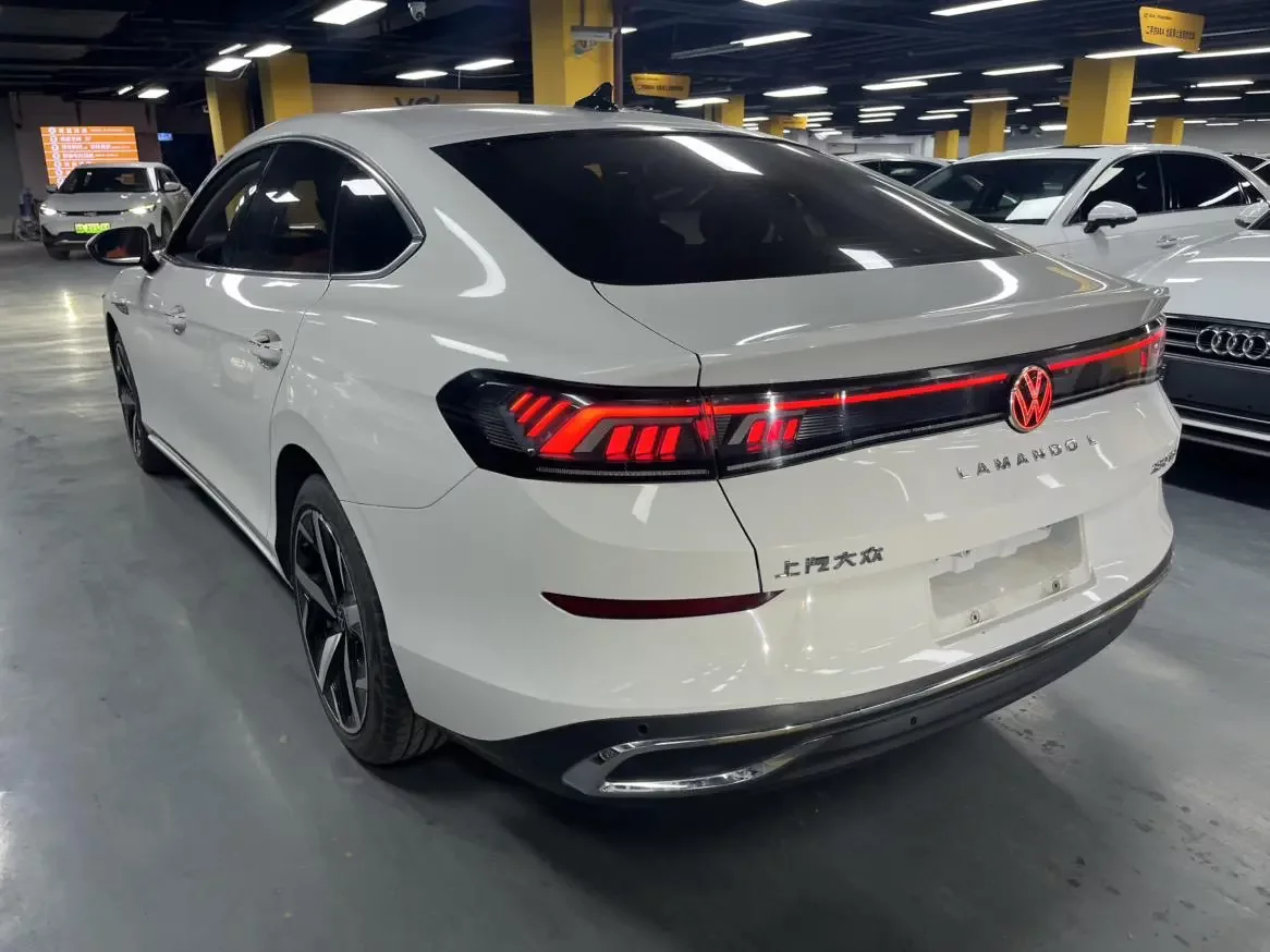 Volkswagen Lamando