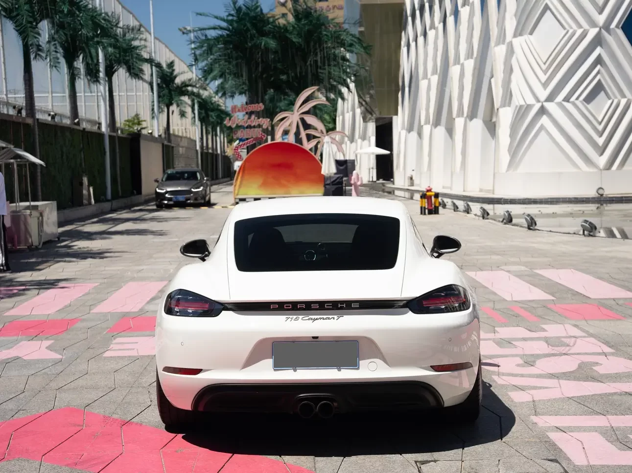 Porsche 718