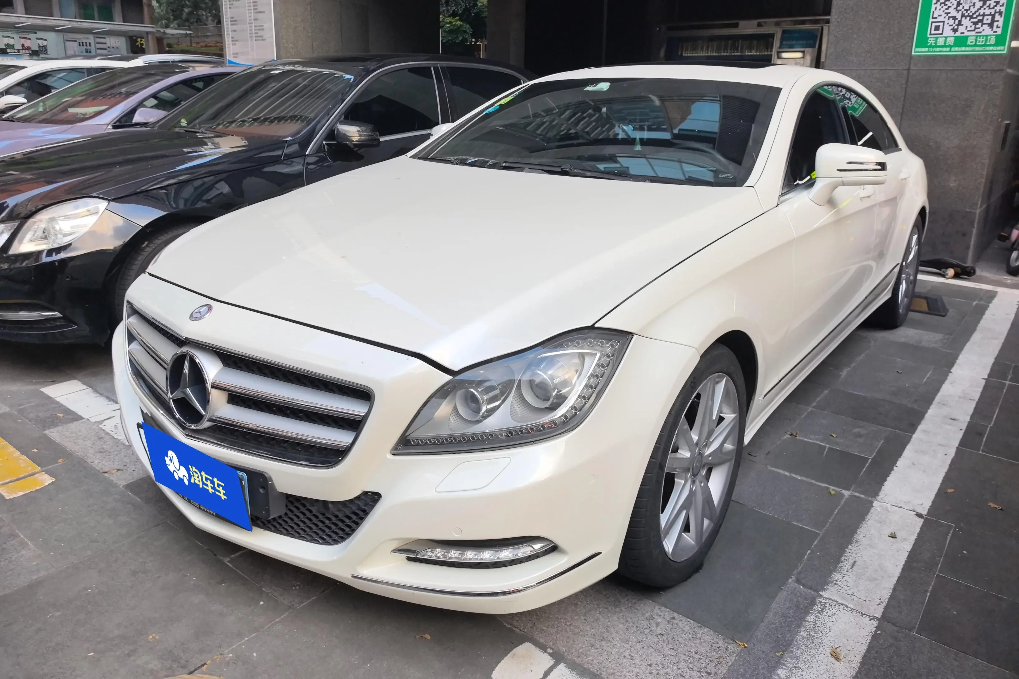 Mercedes-Benz CLS