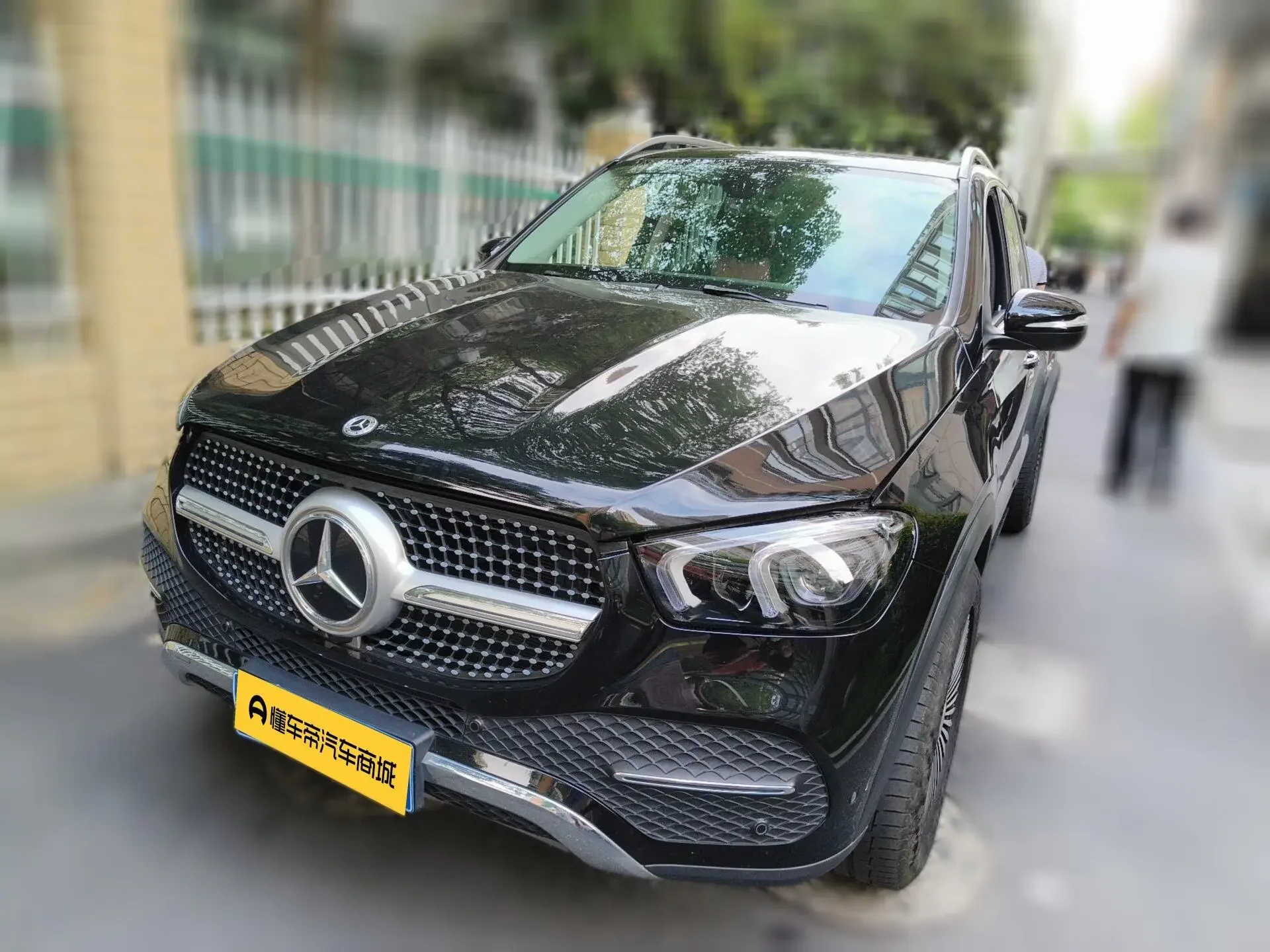 Mercedes-Benz GLE (Imported)
