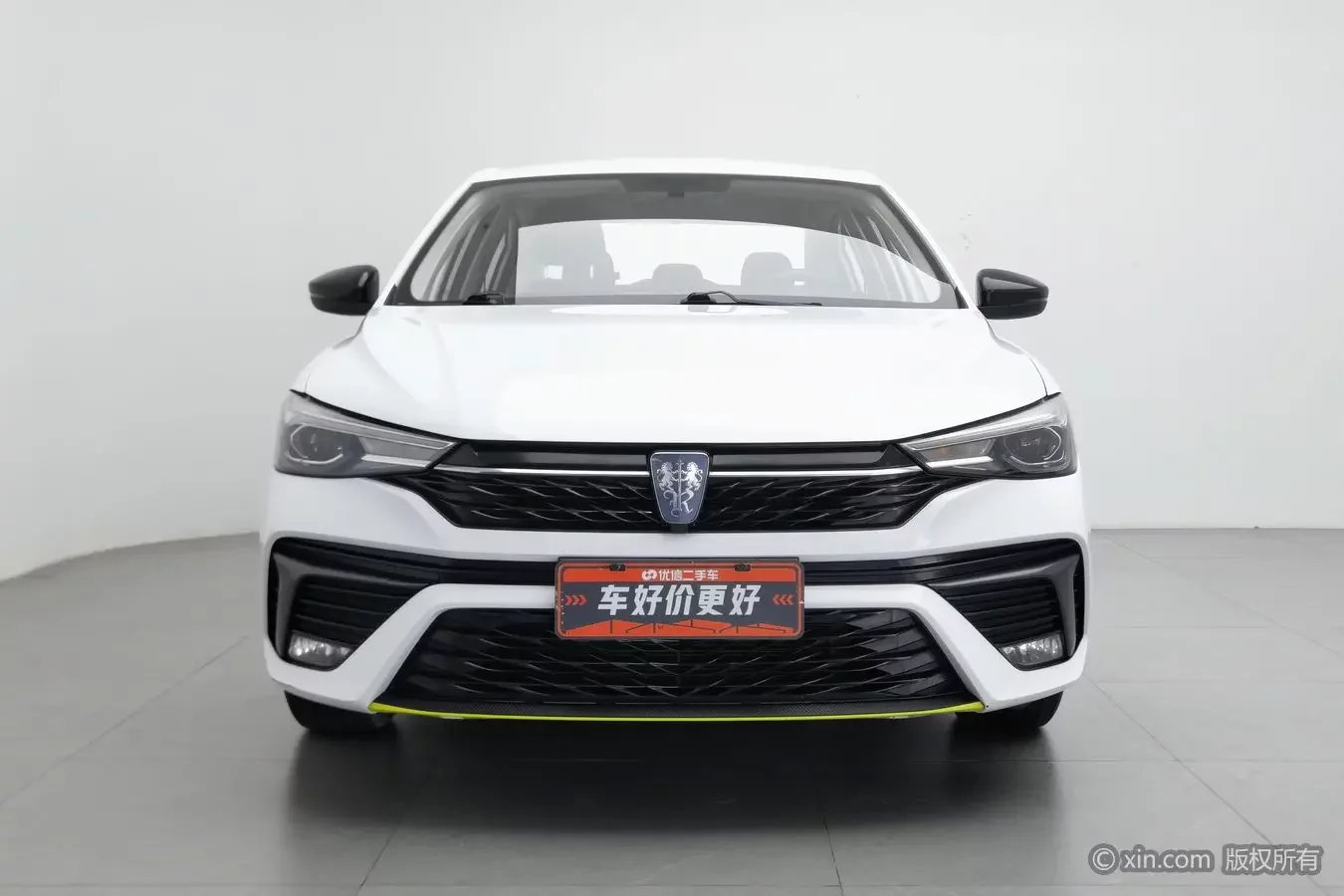 Roewe i5