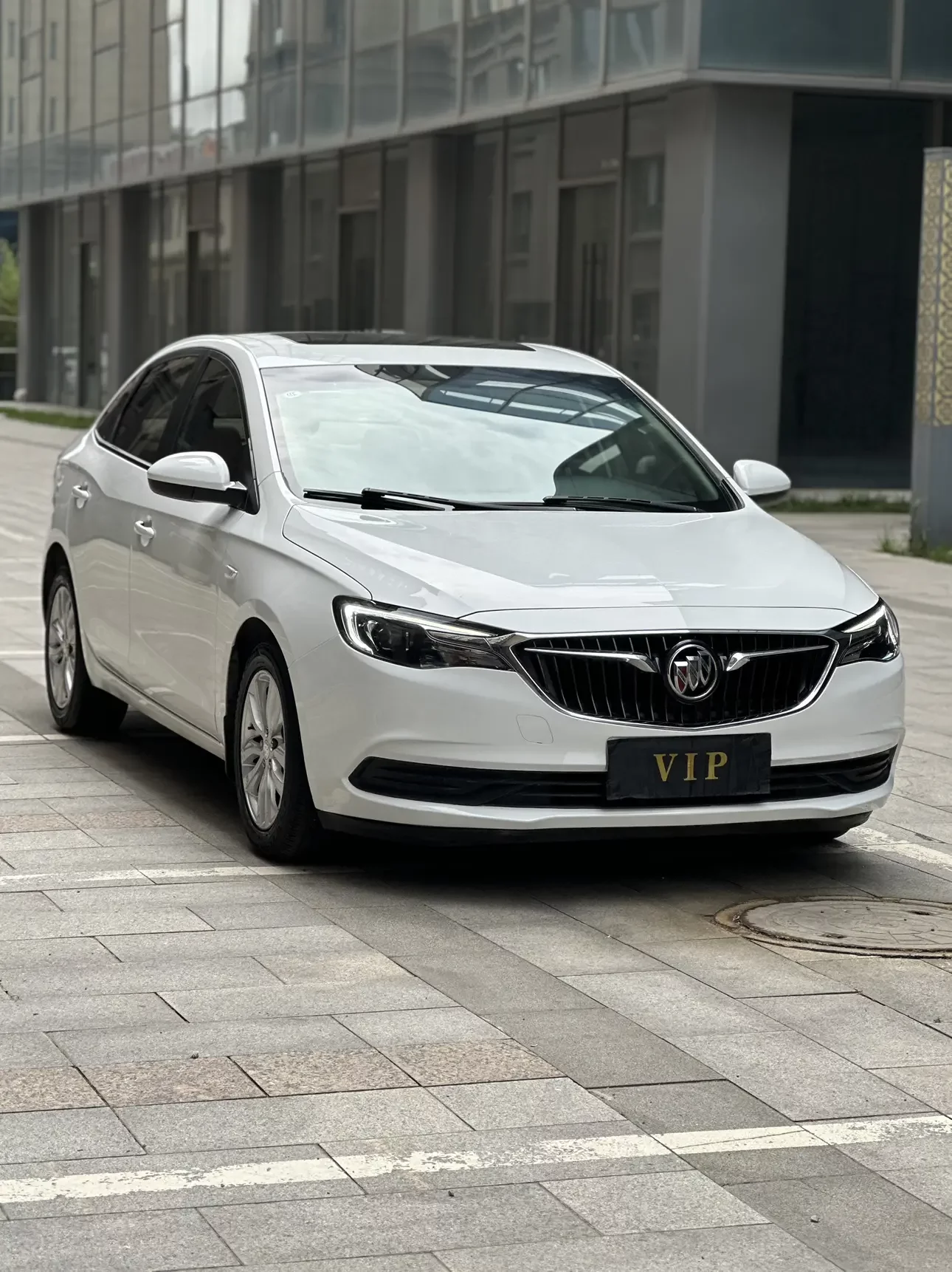 Buick Yinglang