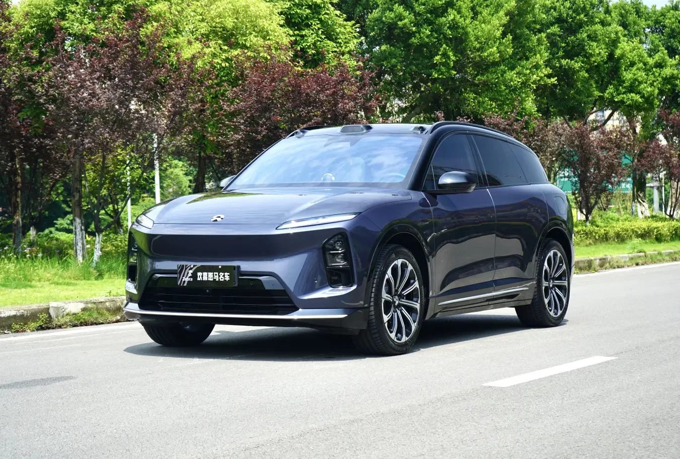 NIO ES6