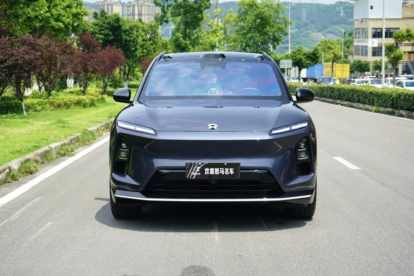 NIO ES6