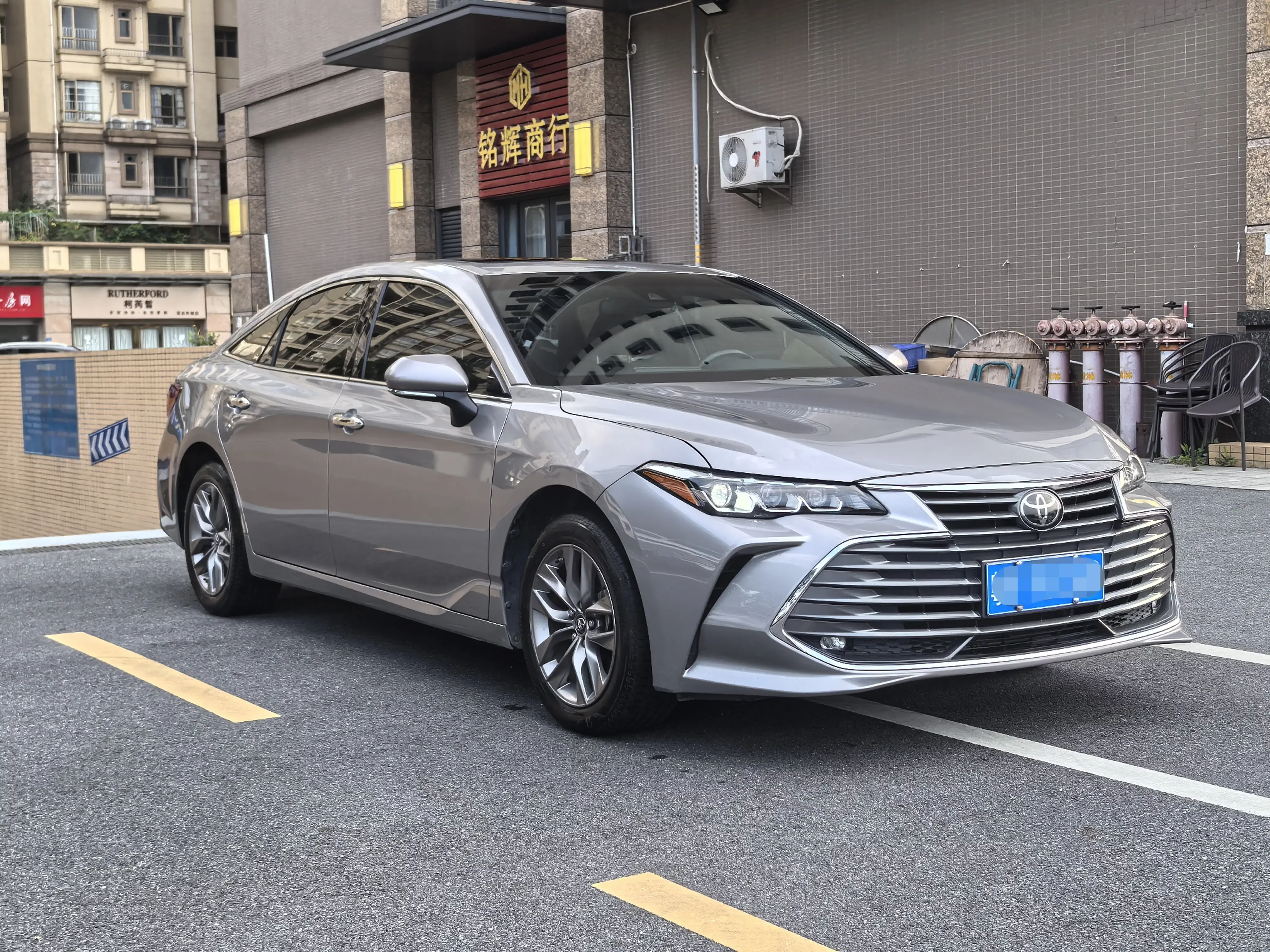 Toyota Avalon