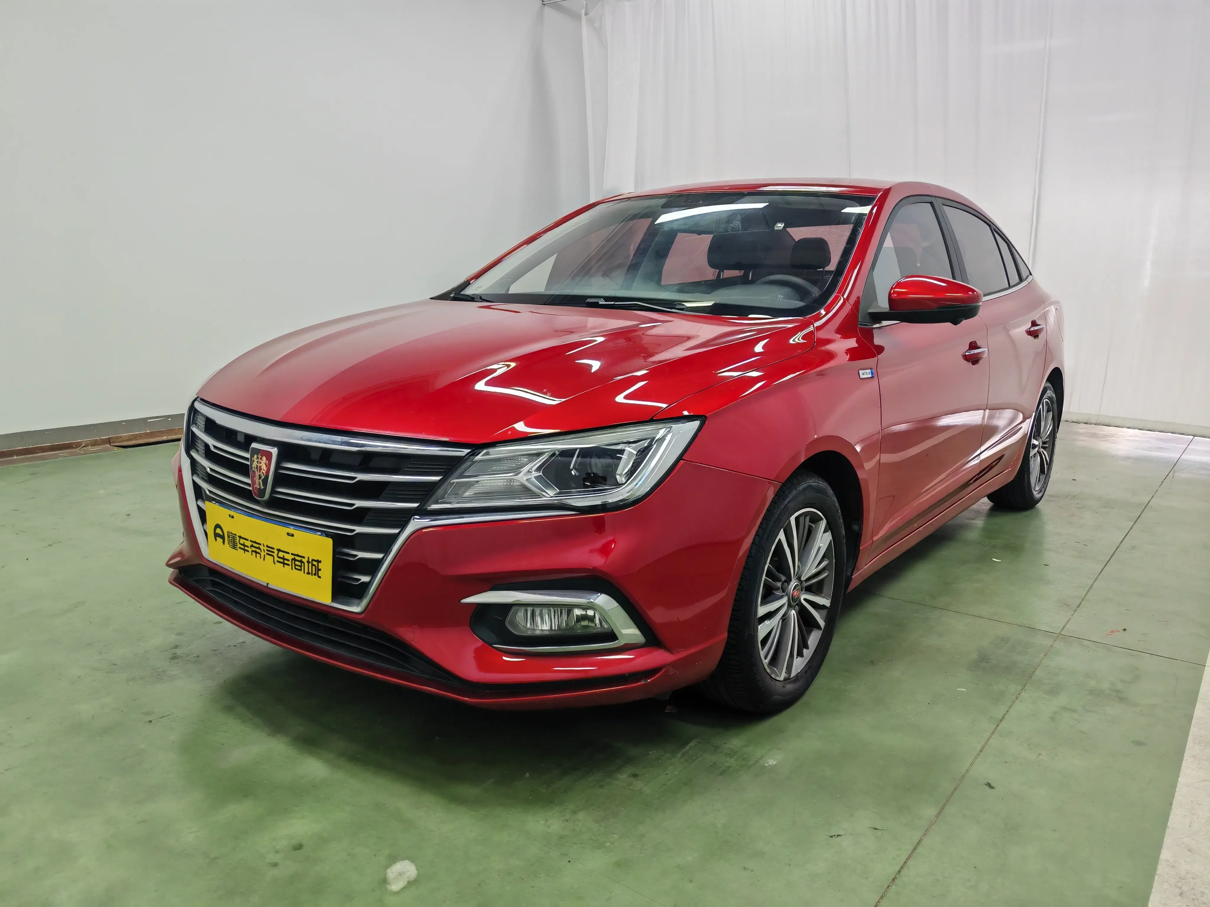 Roewe i5