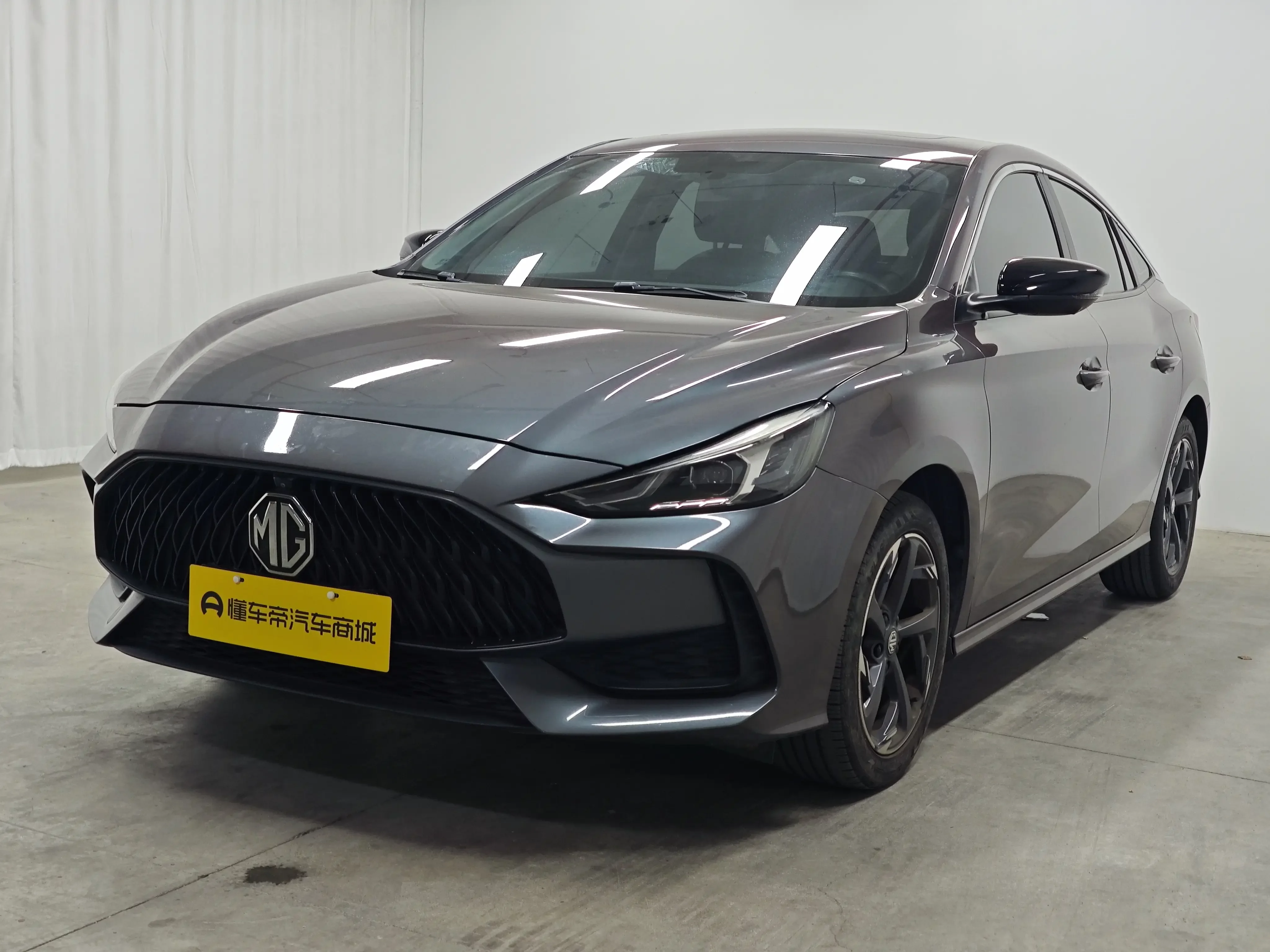 MG 5