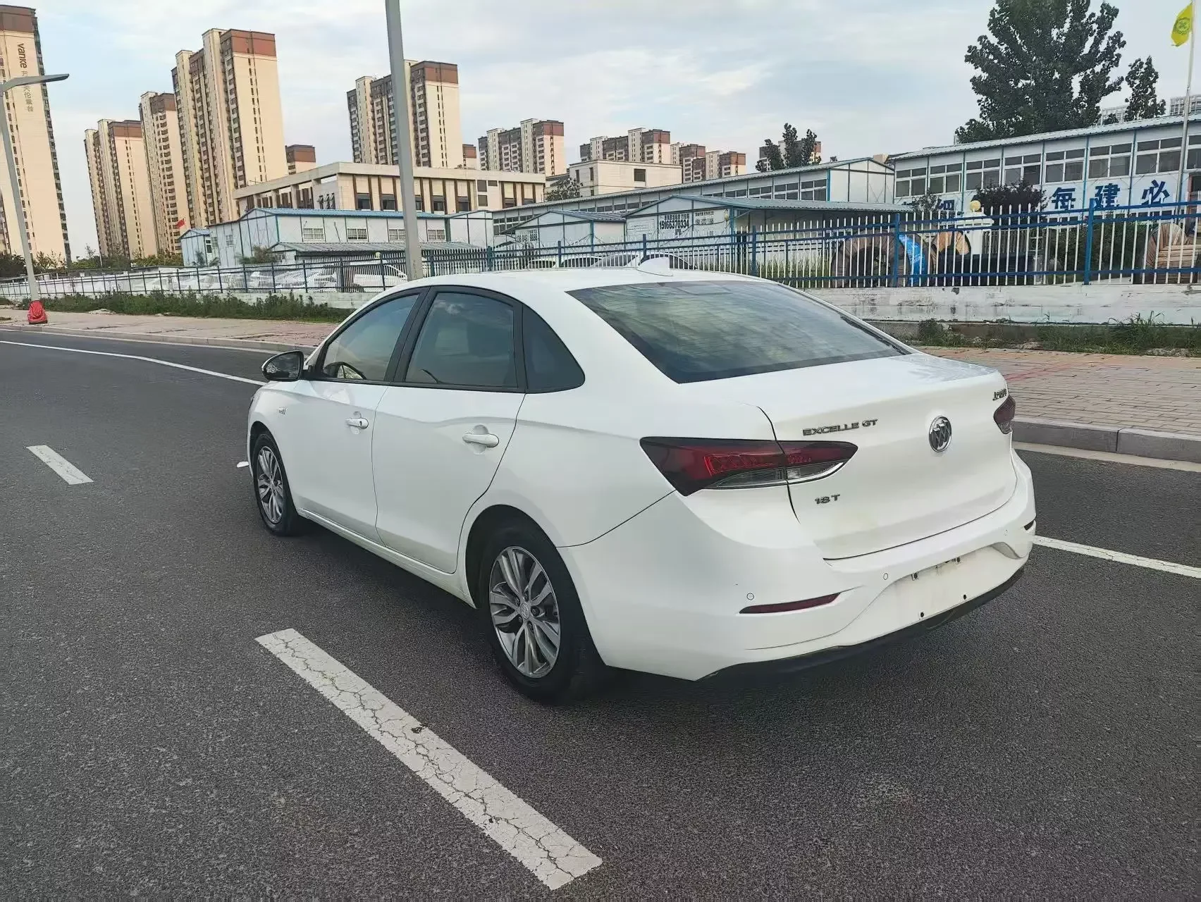 Buick Yinglang