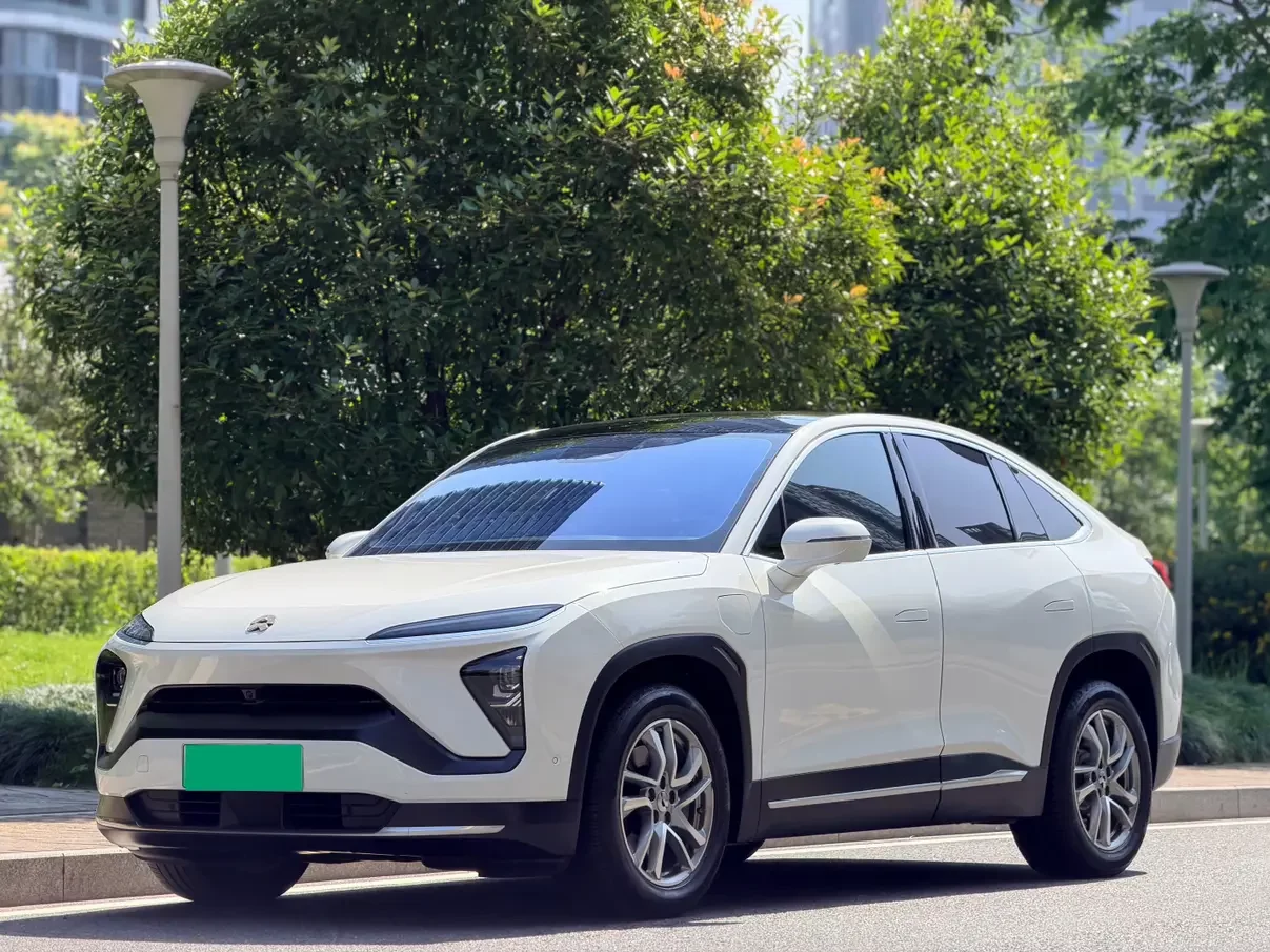NIO EC6