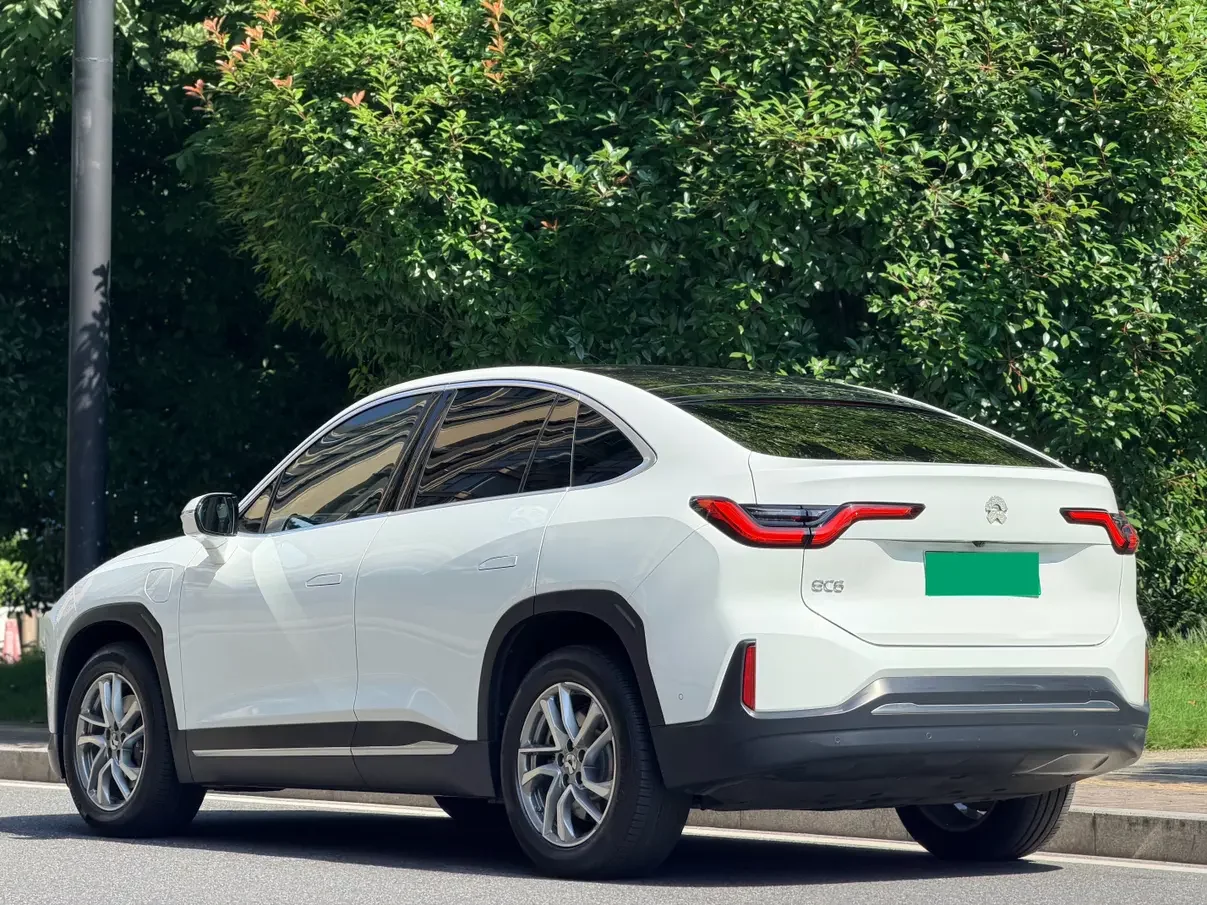 NIO EC6