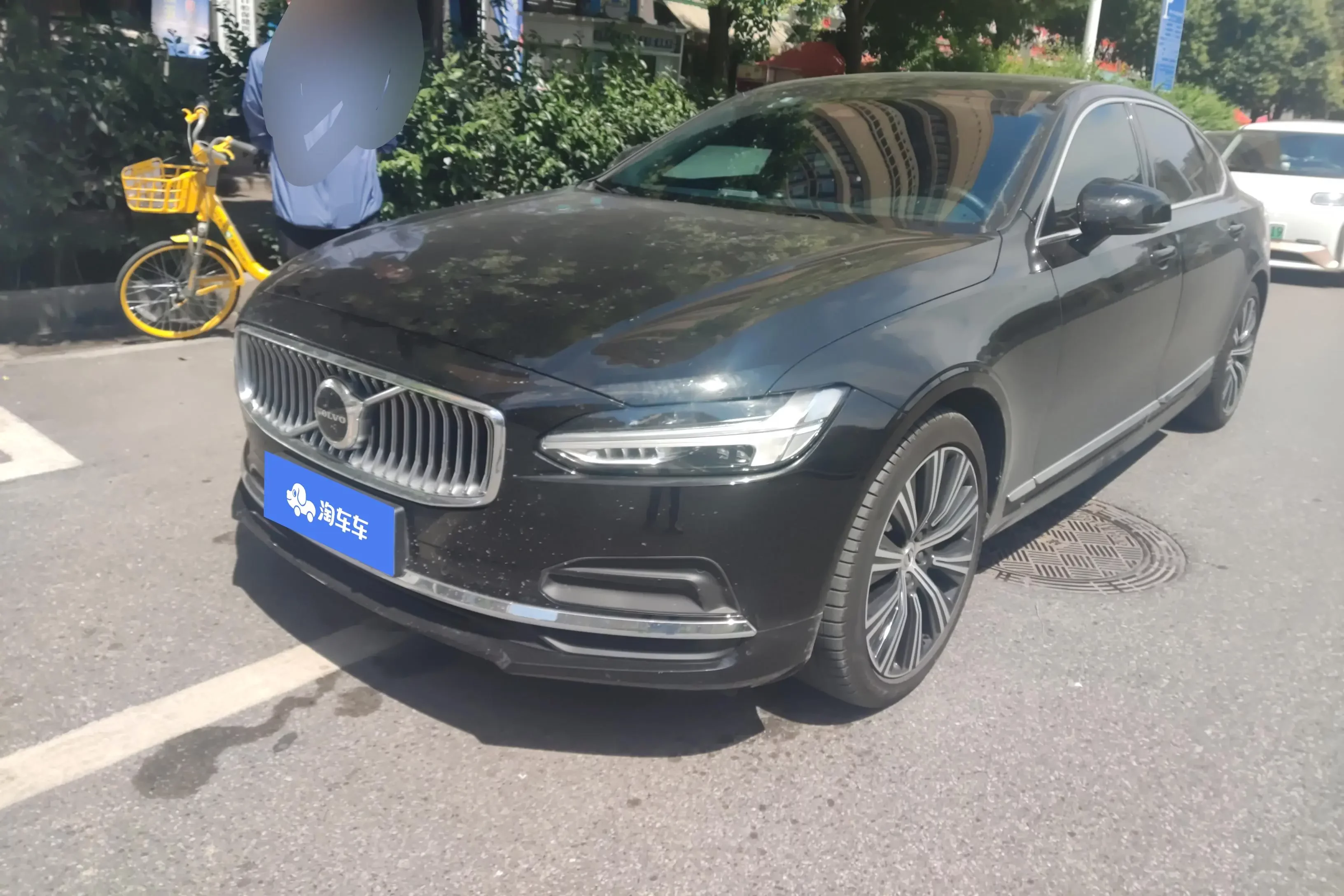 Volvo S90