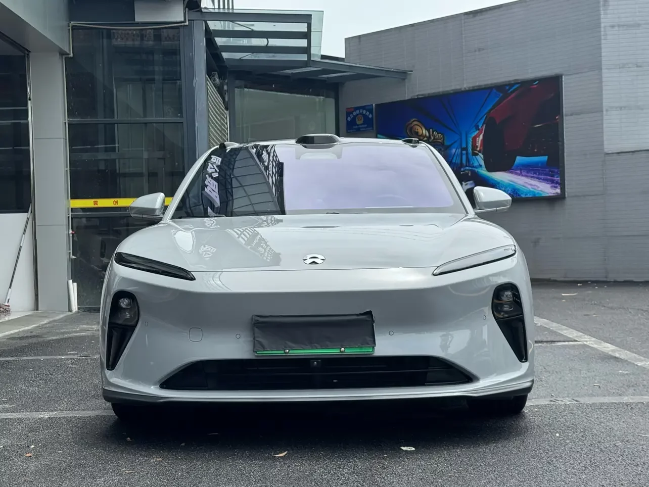 NIO ET5T  из Китая