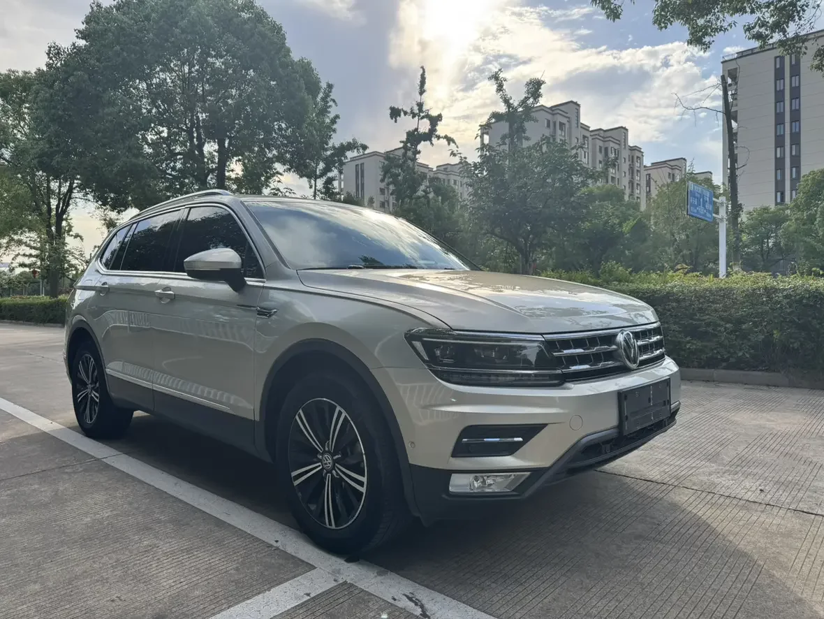 Volkswagen Tiguan L