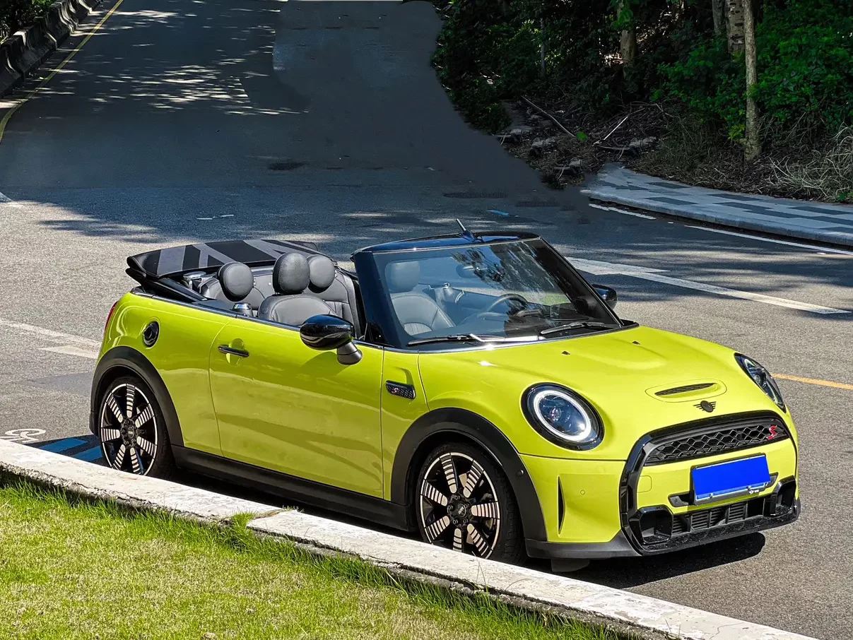 MINI 