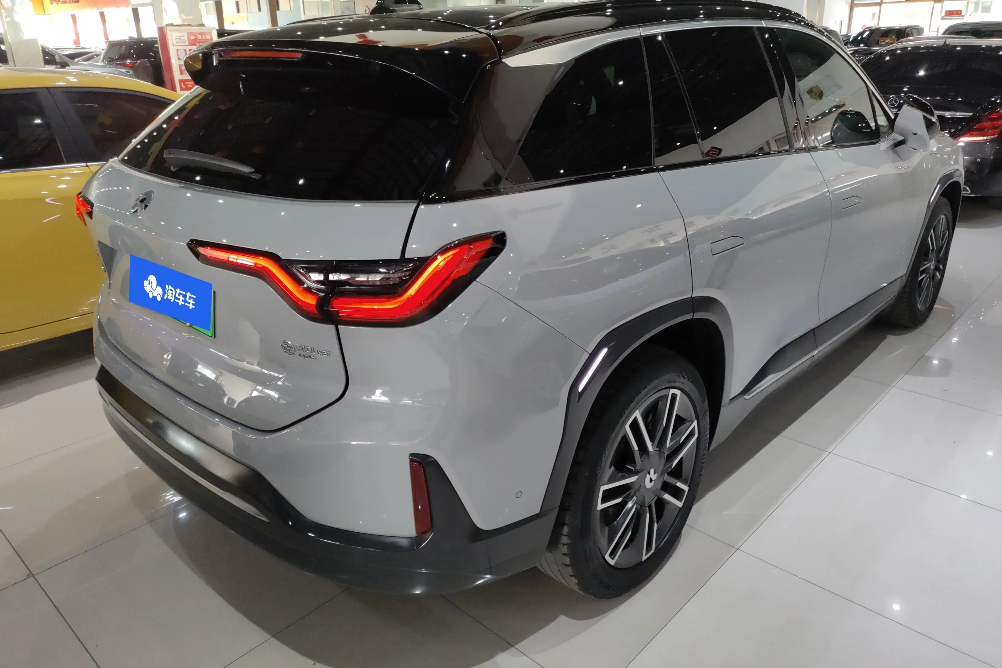 NIO ES6