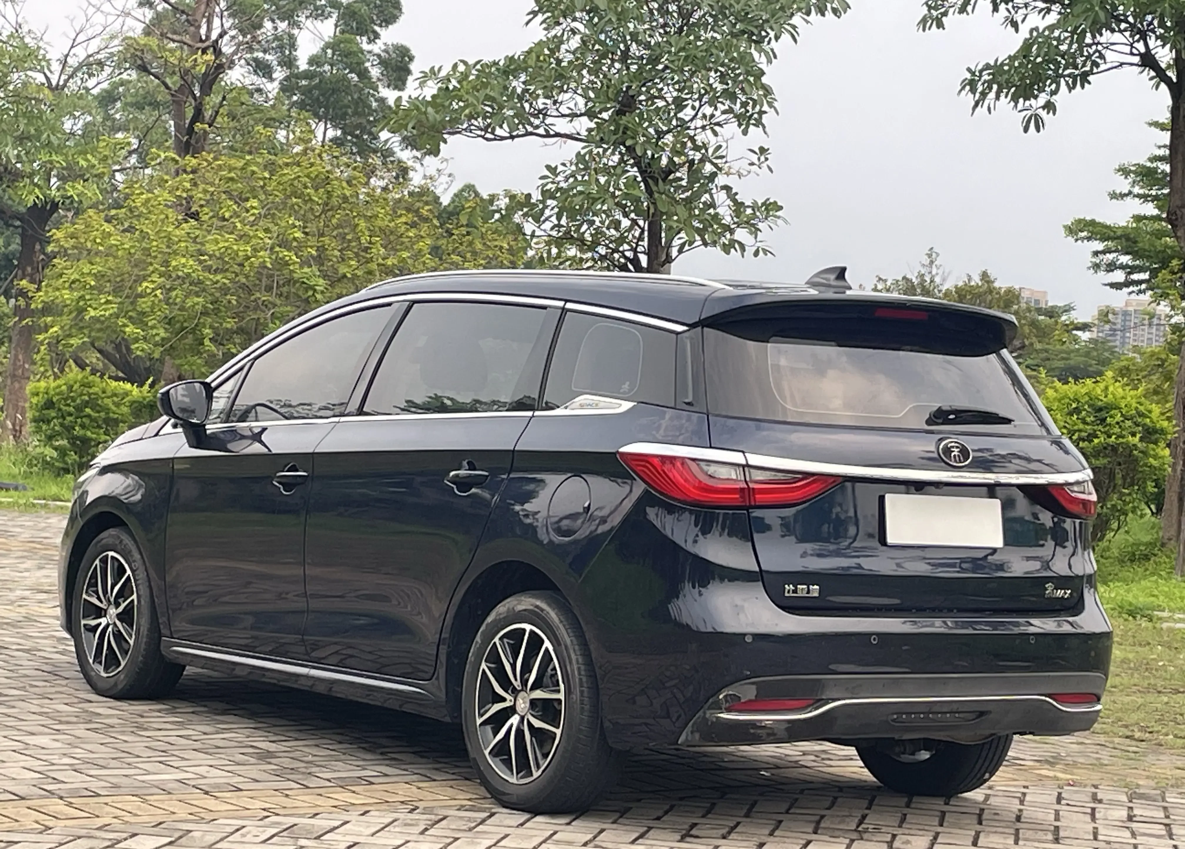 BYD Song MAX