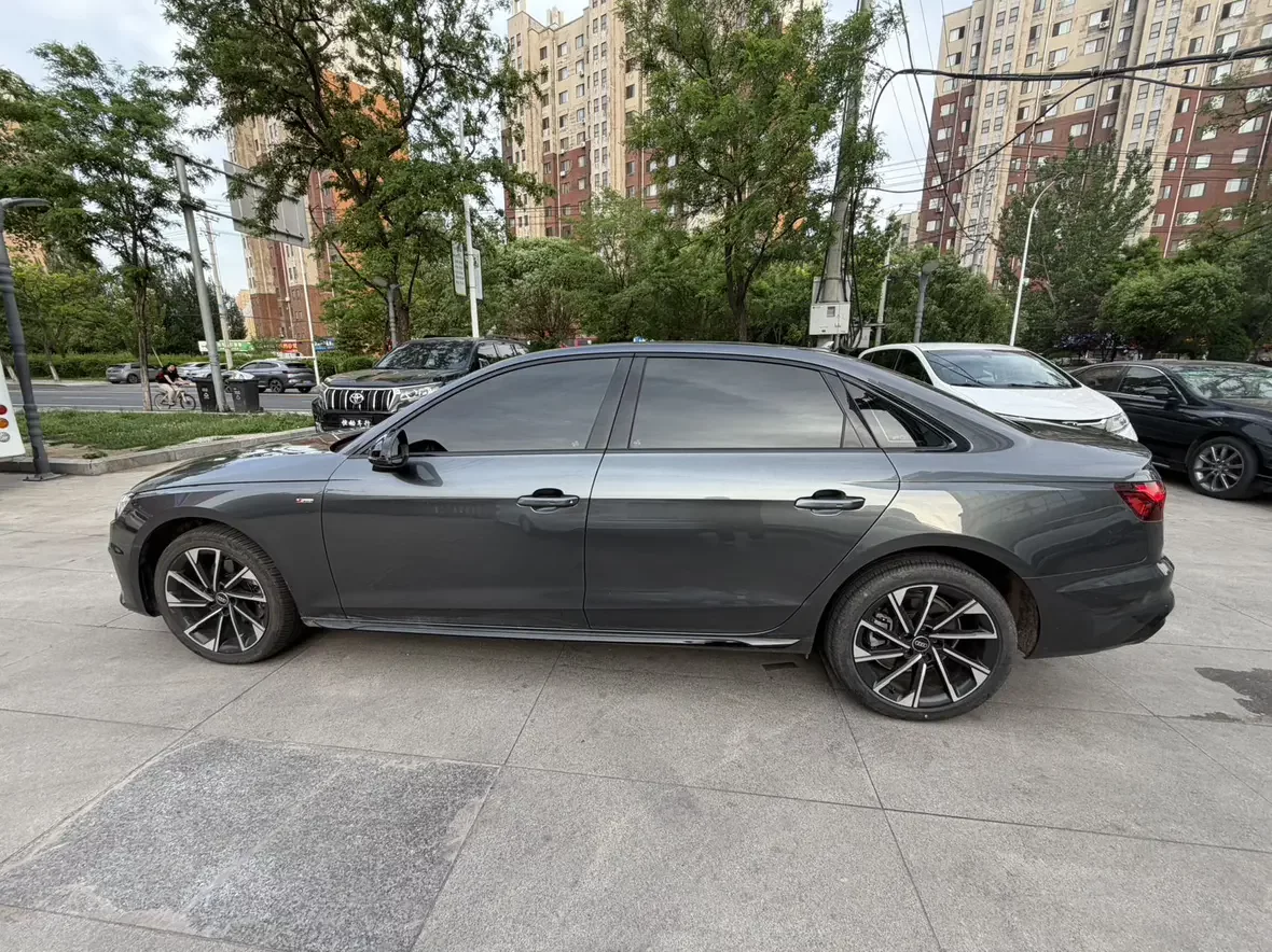 Audi A4L